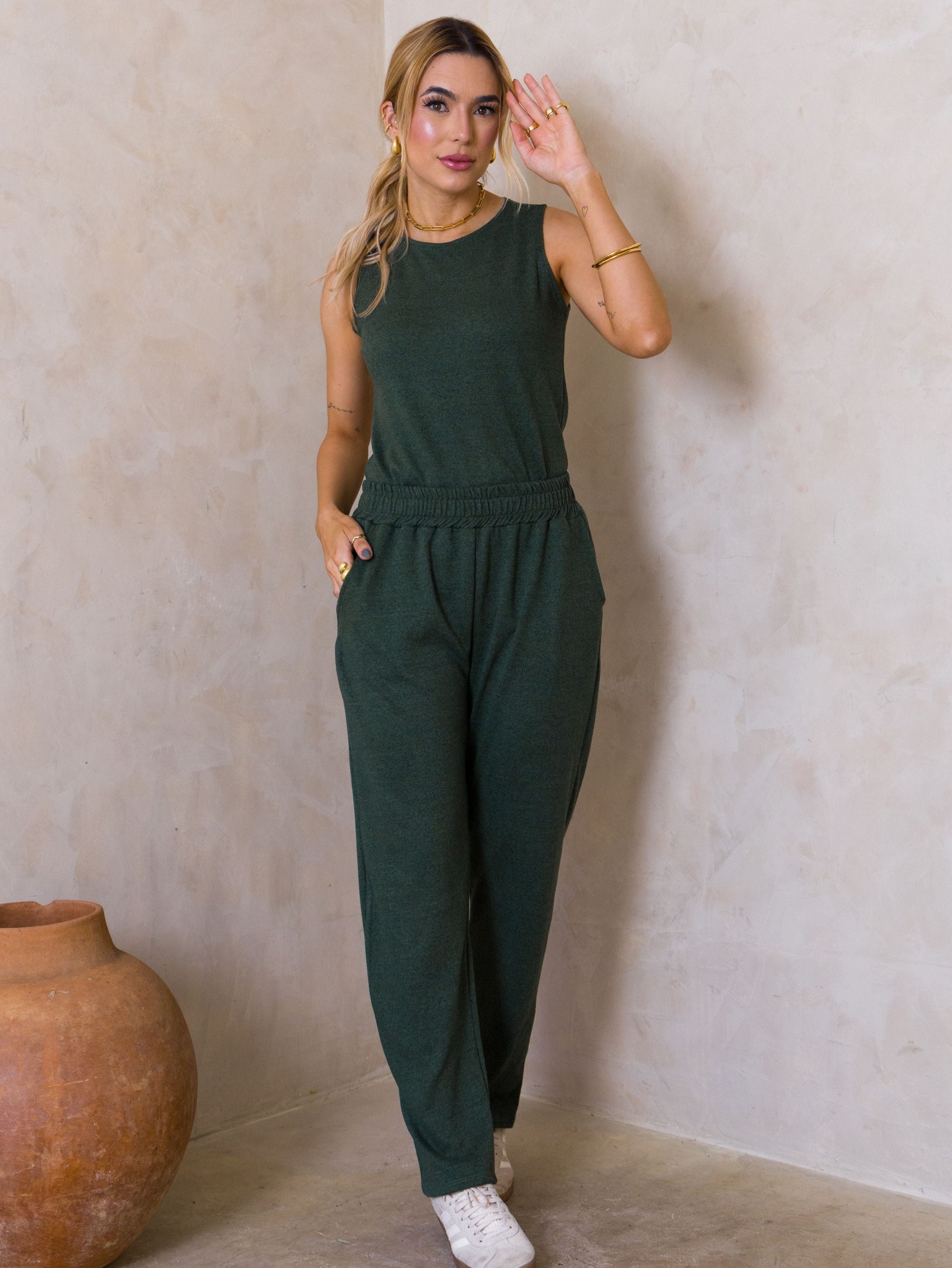 Conjunto Malha de Tricot Três Peças