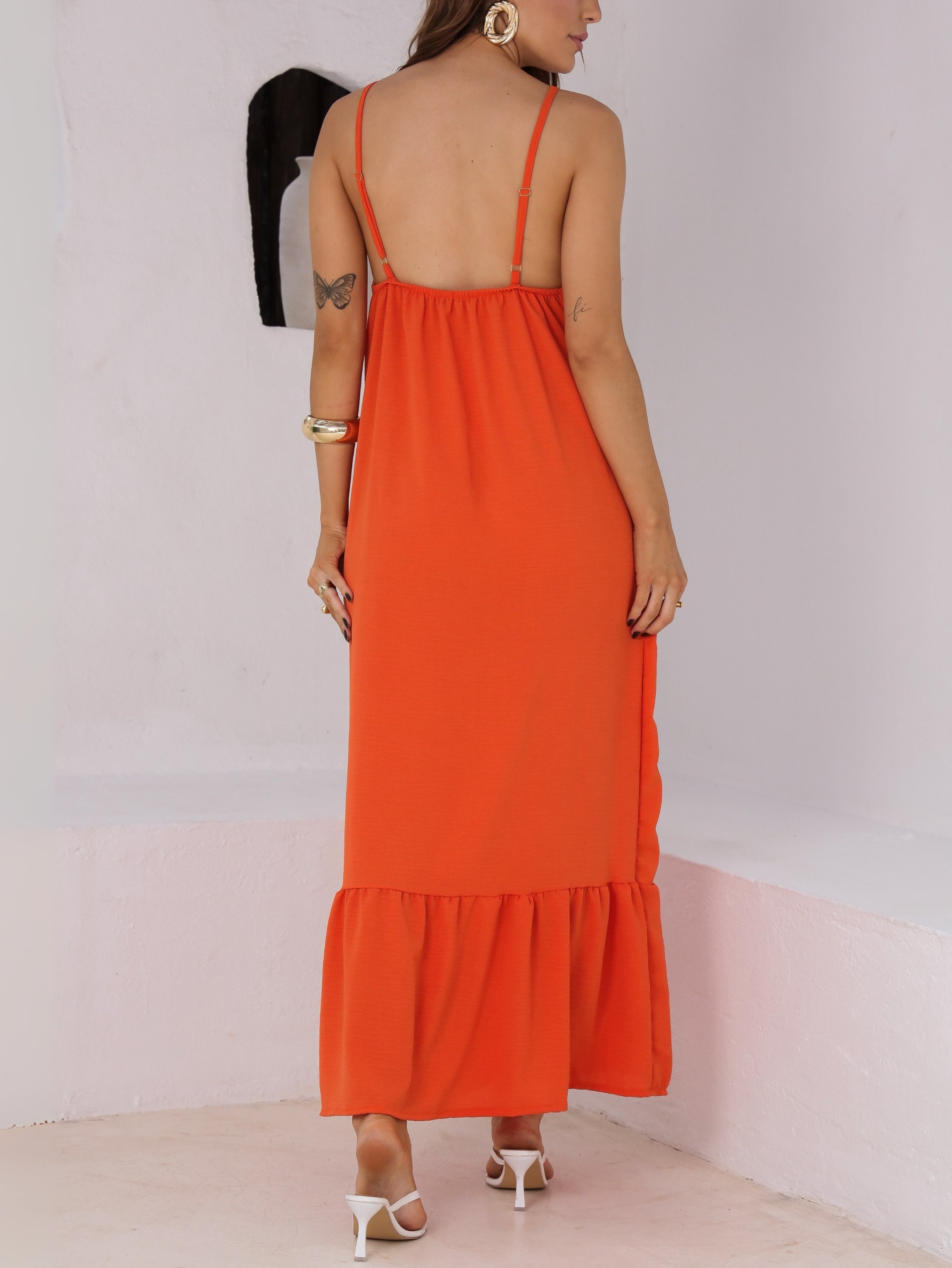 Vestido Longo em Crepe com Alças Reguláveis