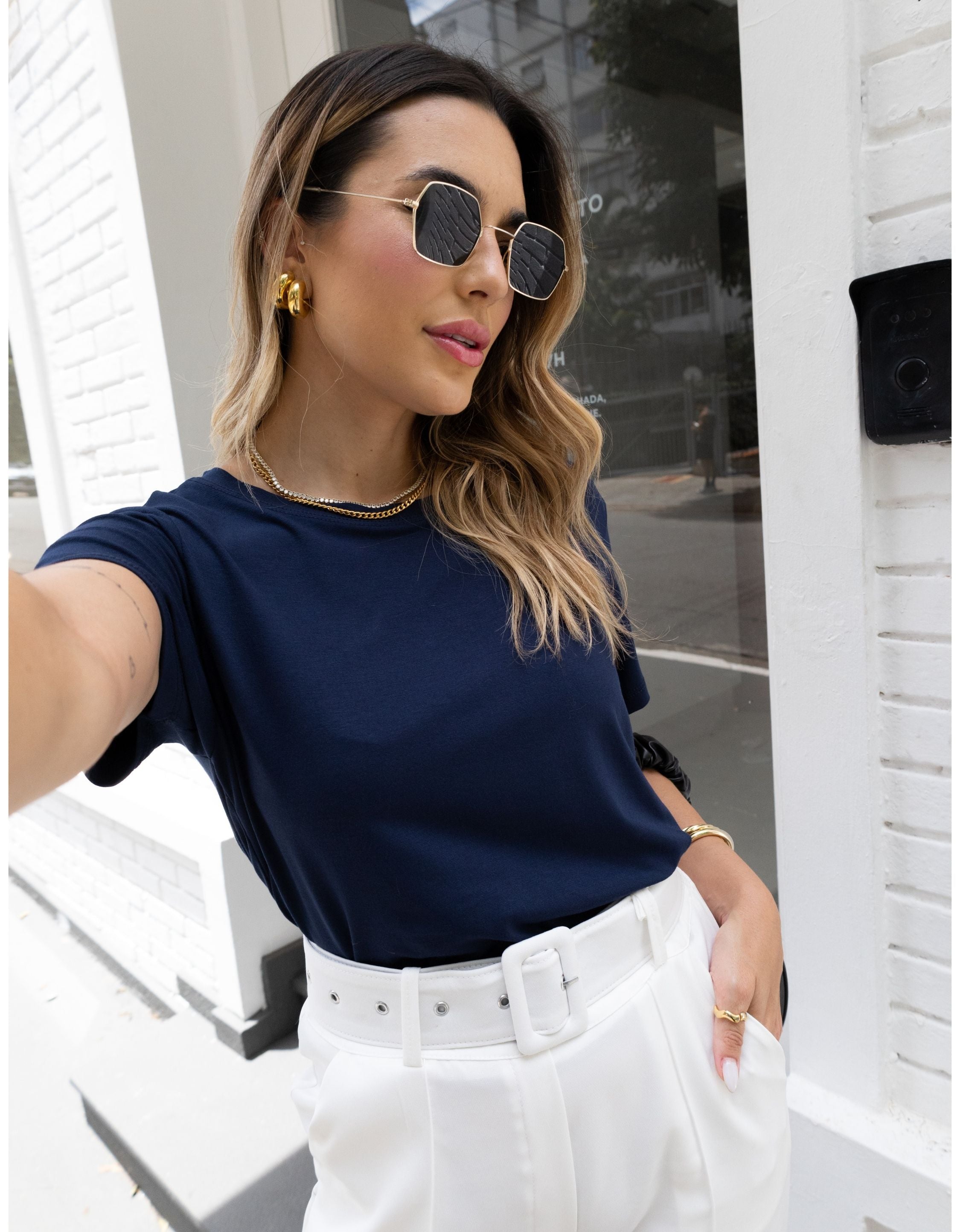 Blusa Malha de Viscose Gola Canoa