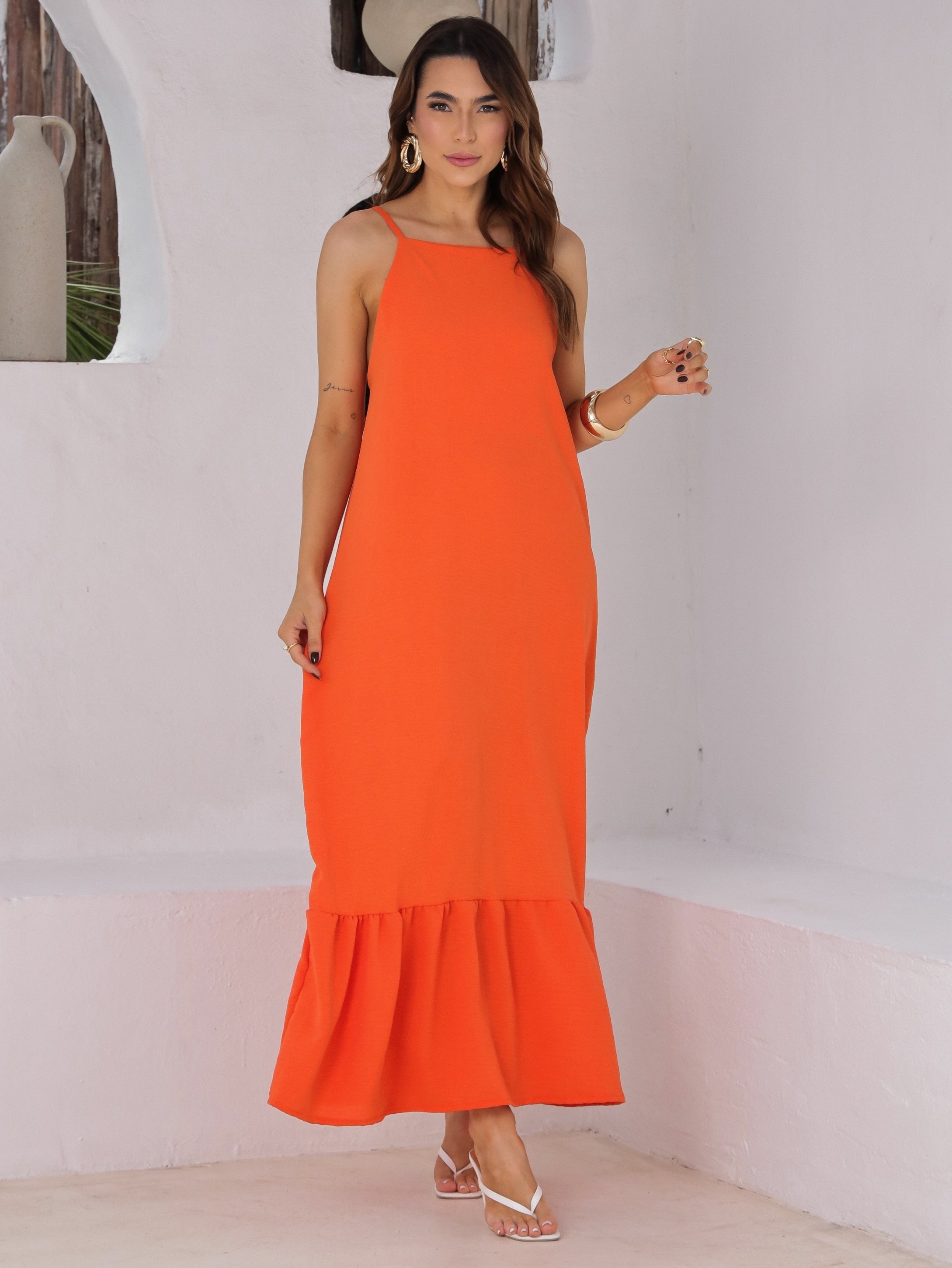 Vestido Longo em Crepe com Alças Reguláveis