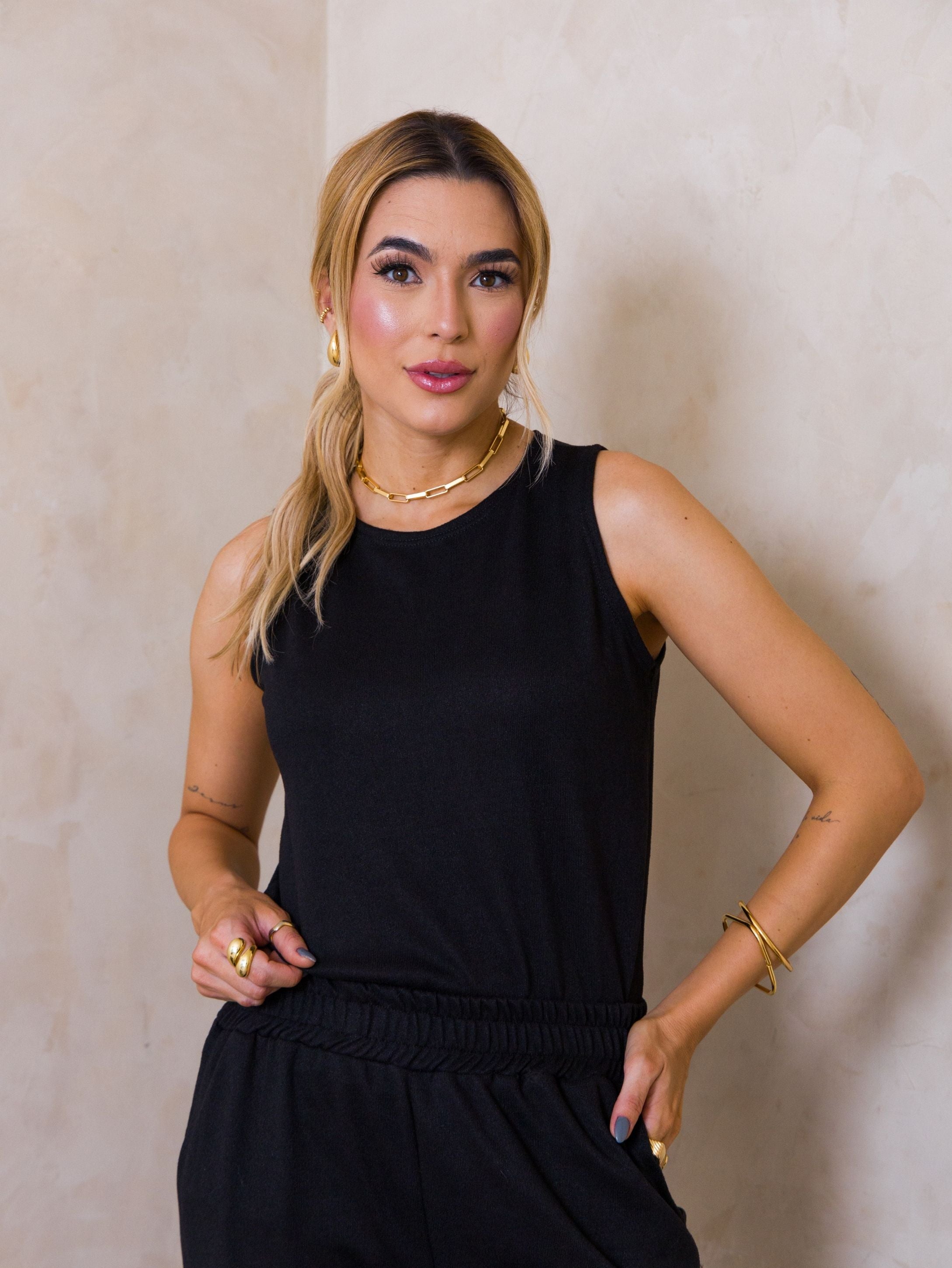 Conjunto Malha de Tricot Três Peças