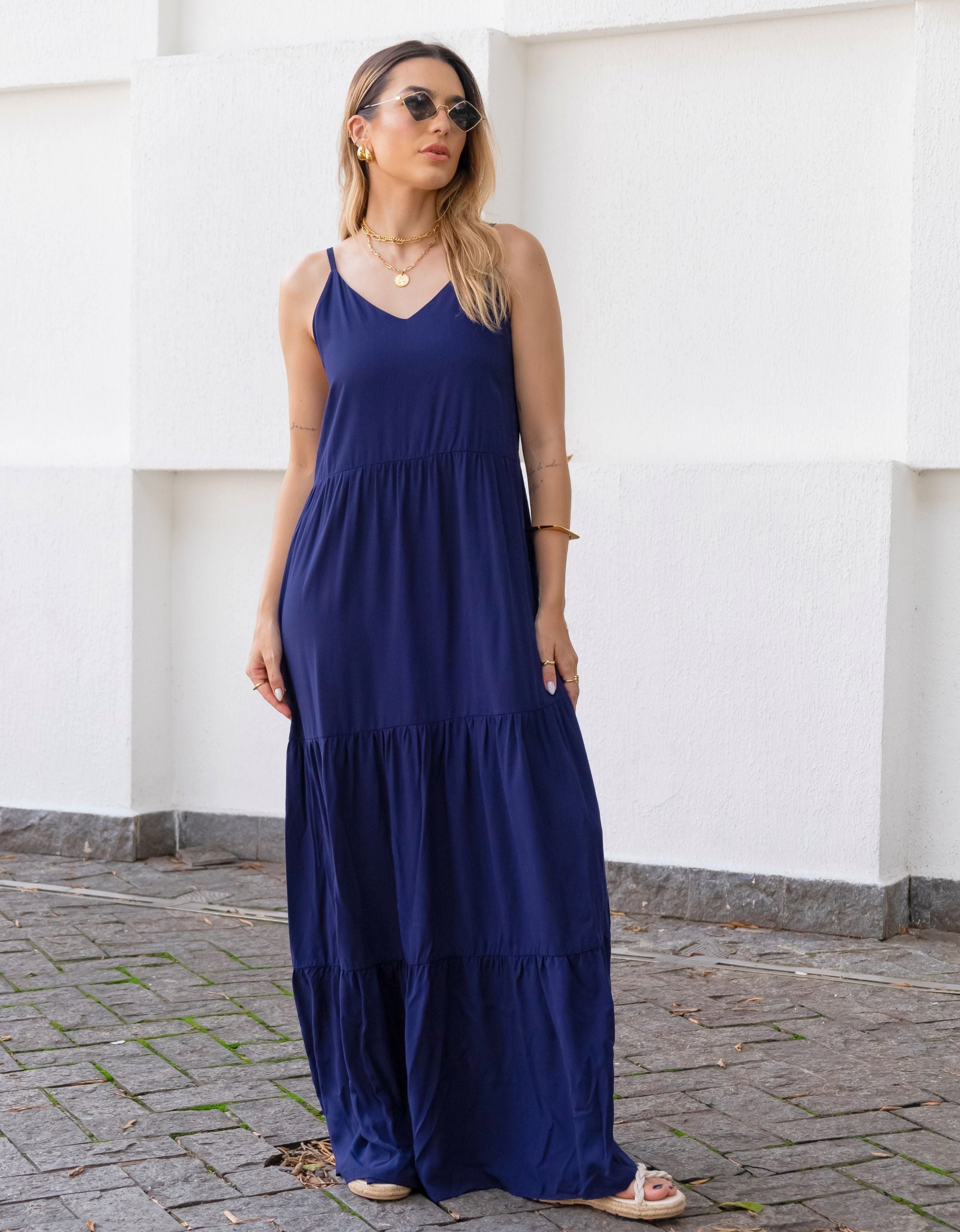 Vestido Longo Viscolinho com Alças Reguláveis