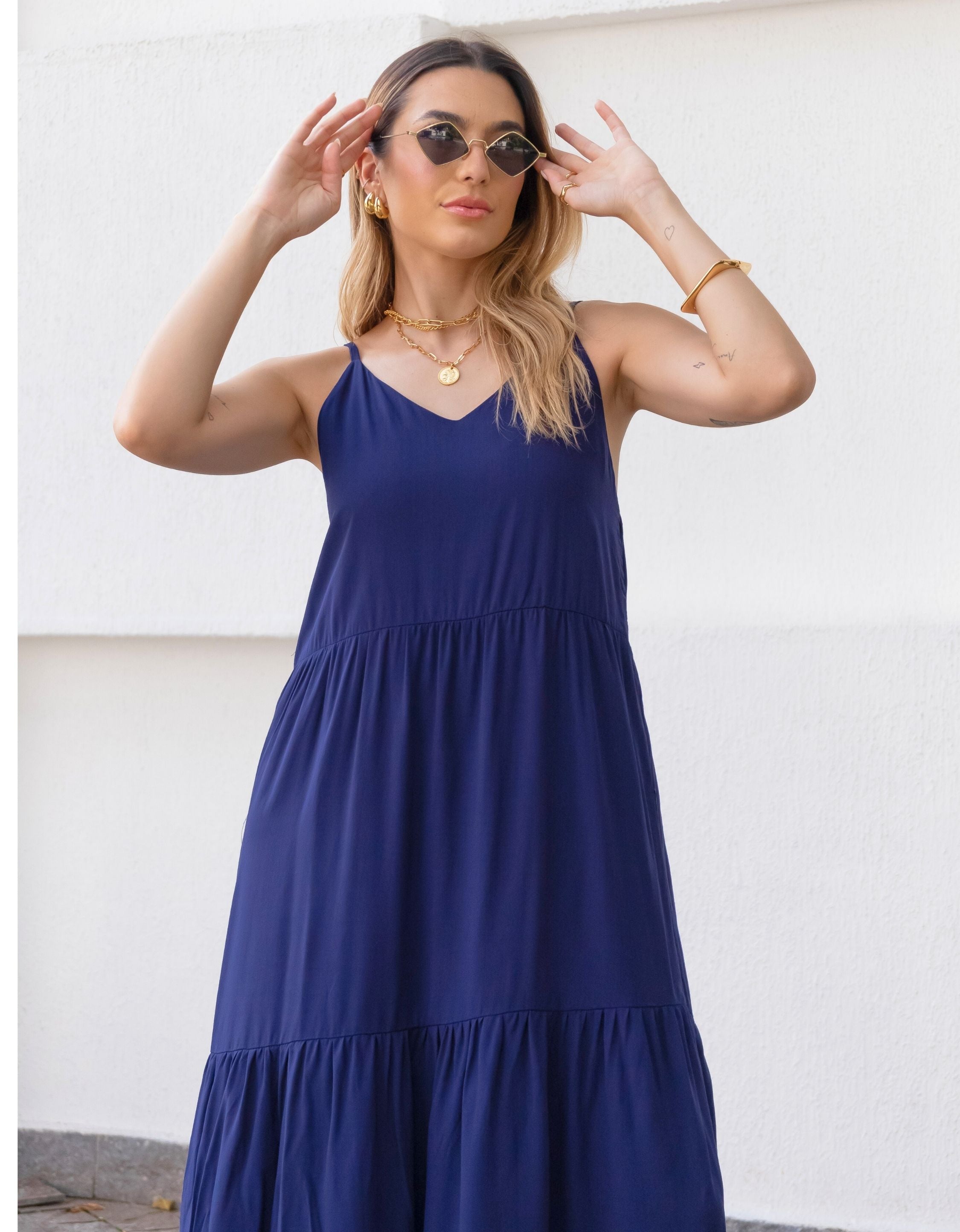 Vestido Longo Viscolinho com Alças Reguláveis