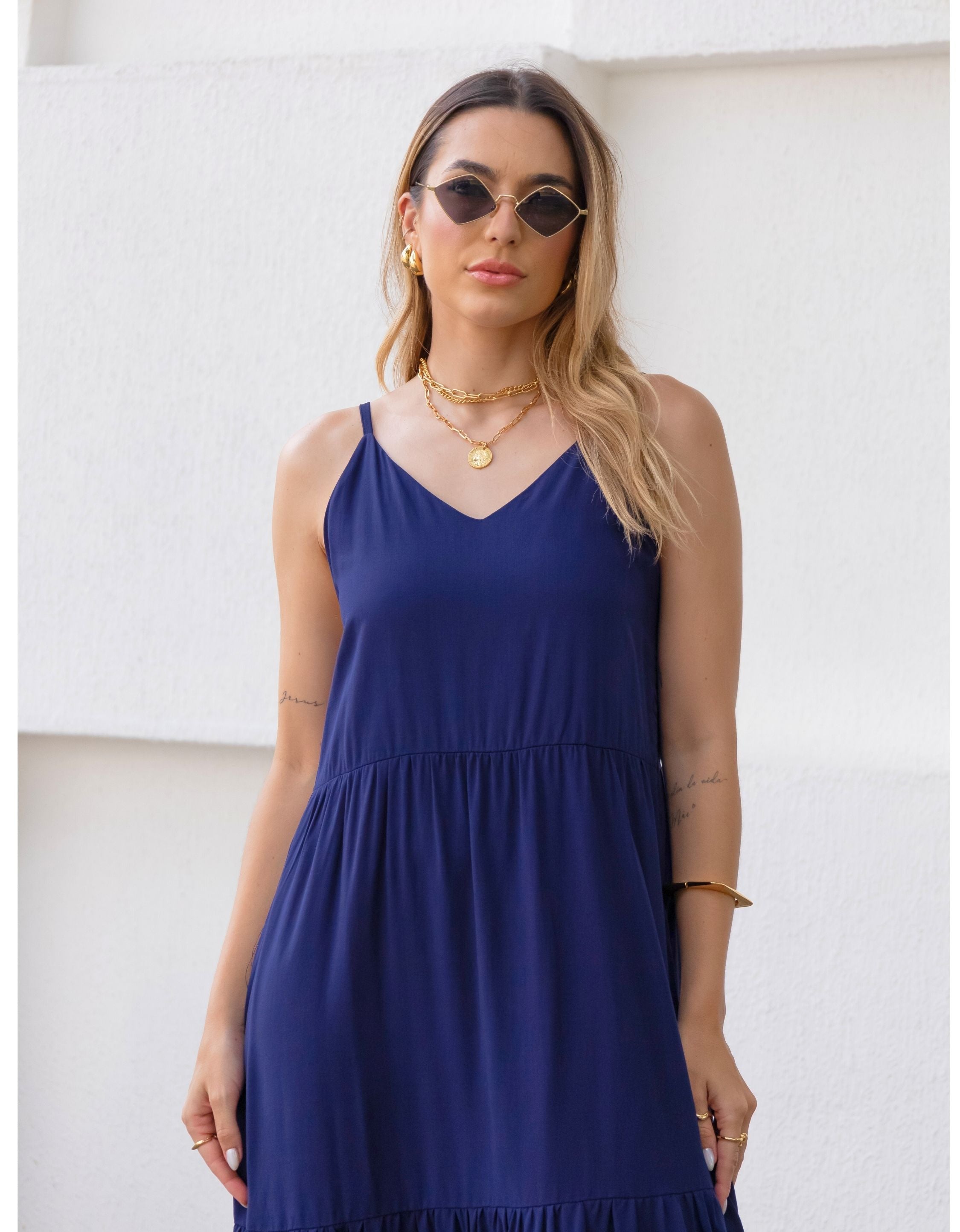 Vestido Longo Viscolinho com Alças Reguláveis