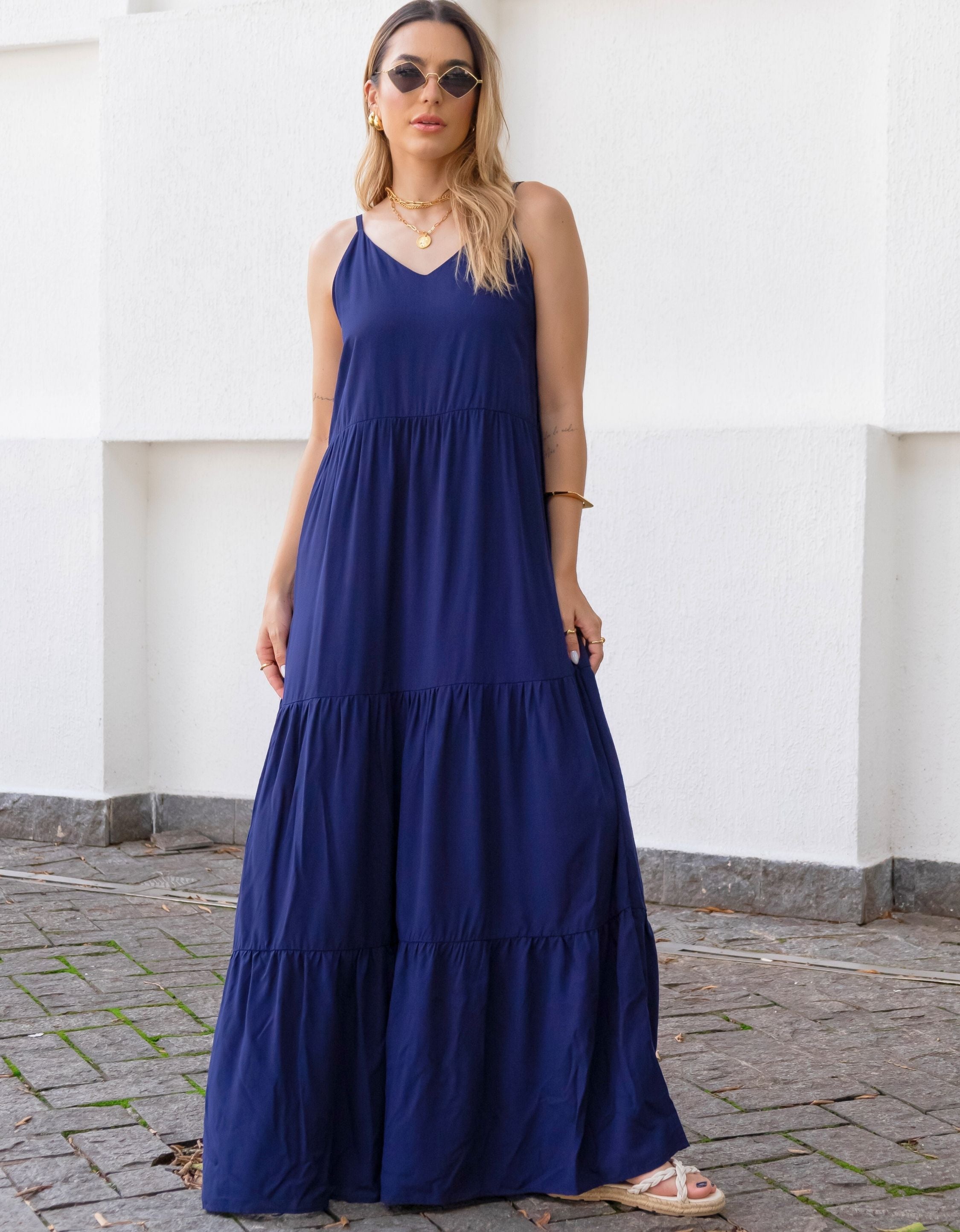 Vestido Longo Viscolinho com Alças Reguláveis