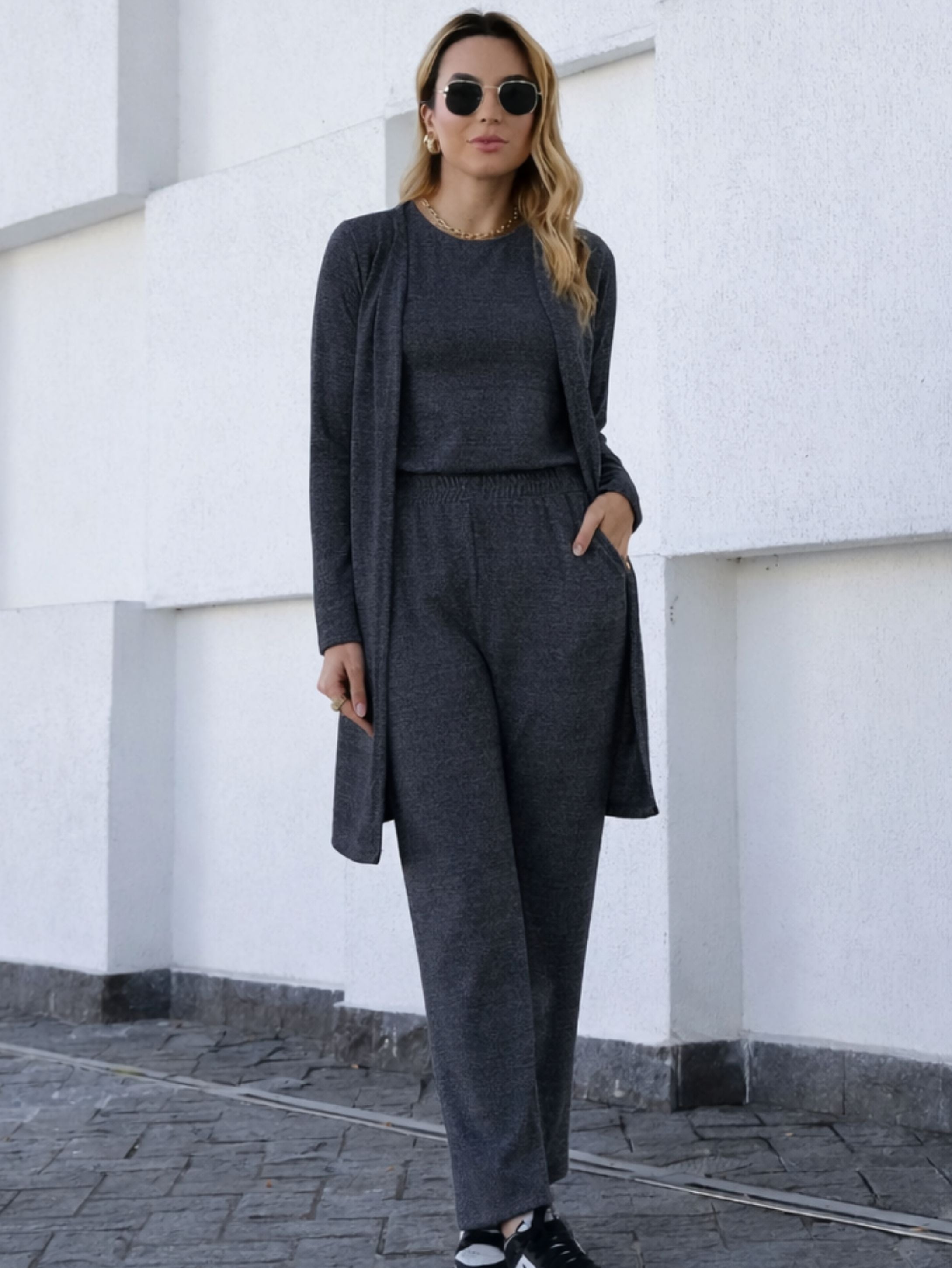 Conjunto Malha de Tricot Três Peças
