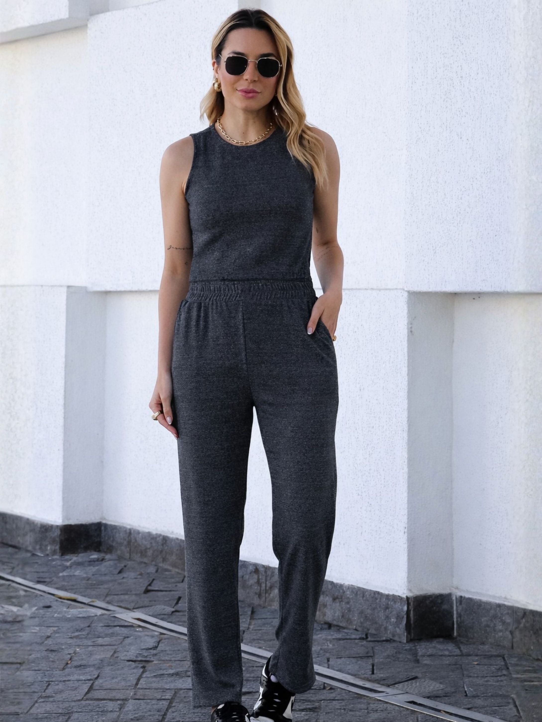 Conjunto Malha de Tricot Três Peças
