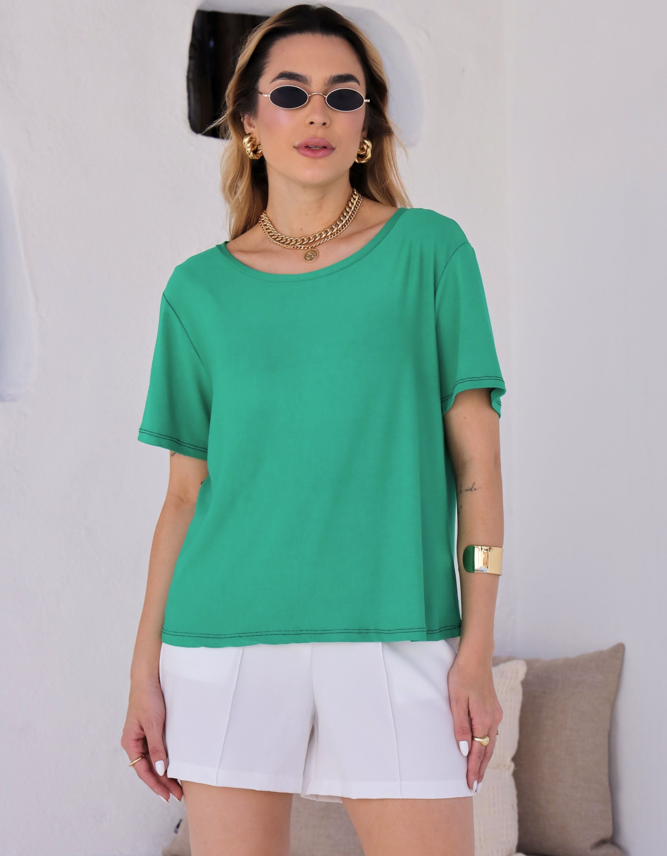 Blusa Malha de Viscose Gola Canoa