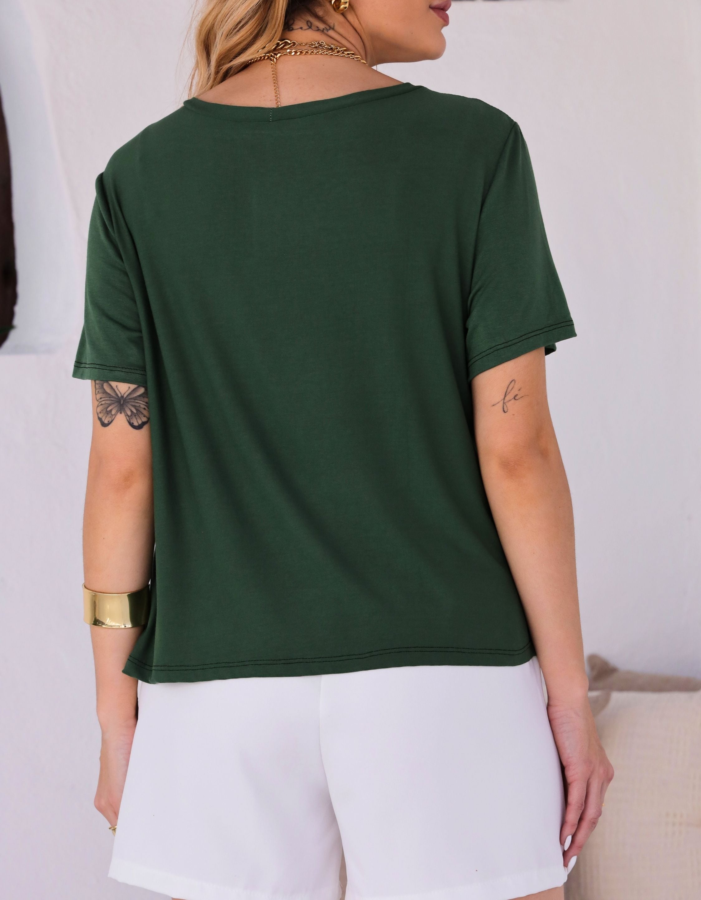 Blusa Malha de Viscose Gola Canoa