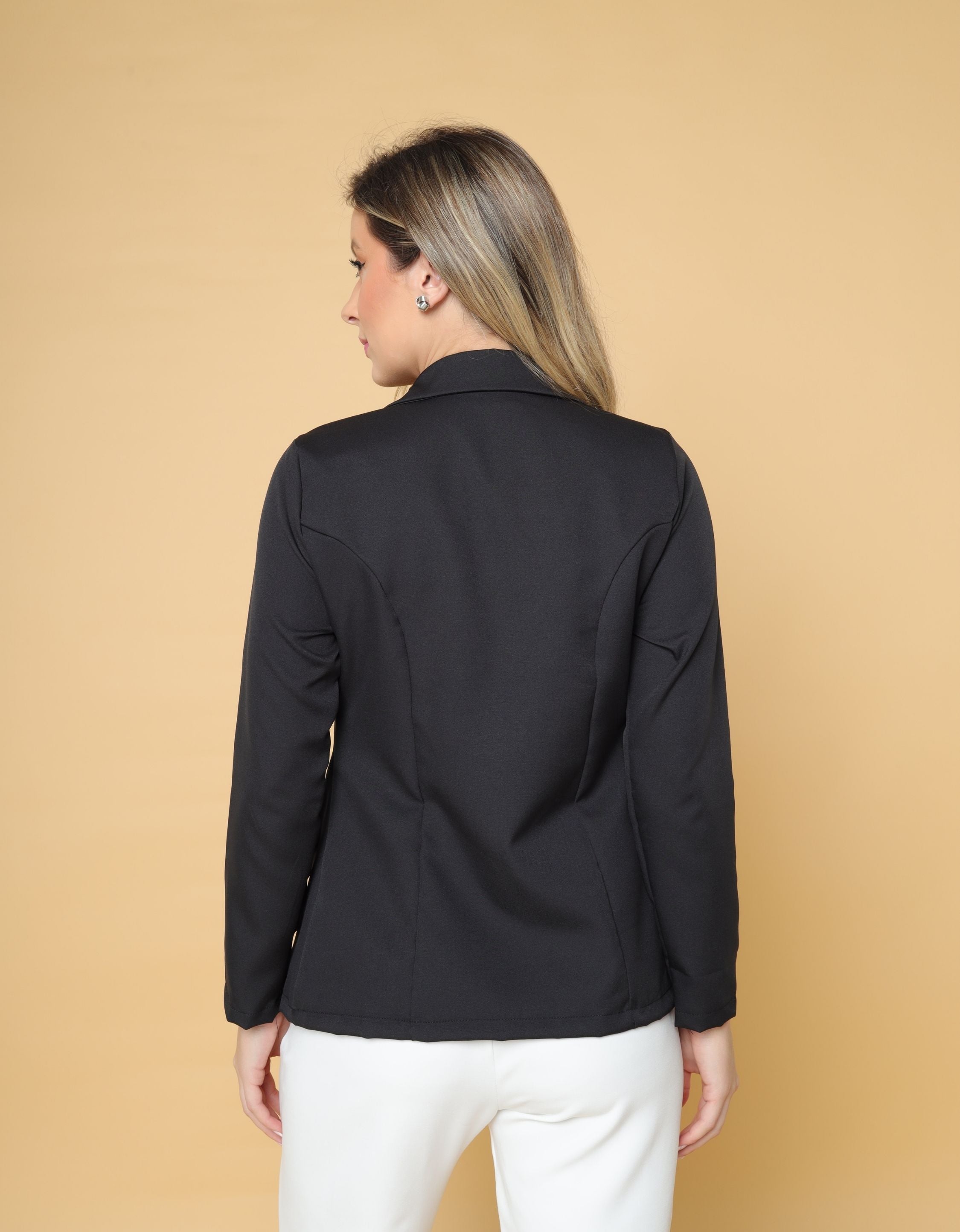 Blazer em Alfaiataria Com Botões Dourados