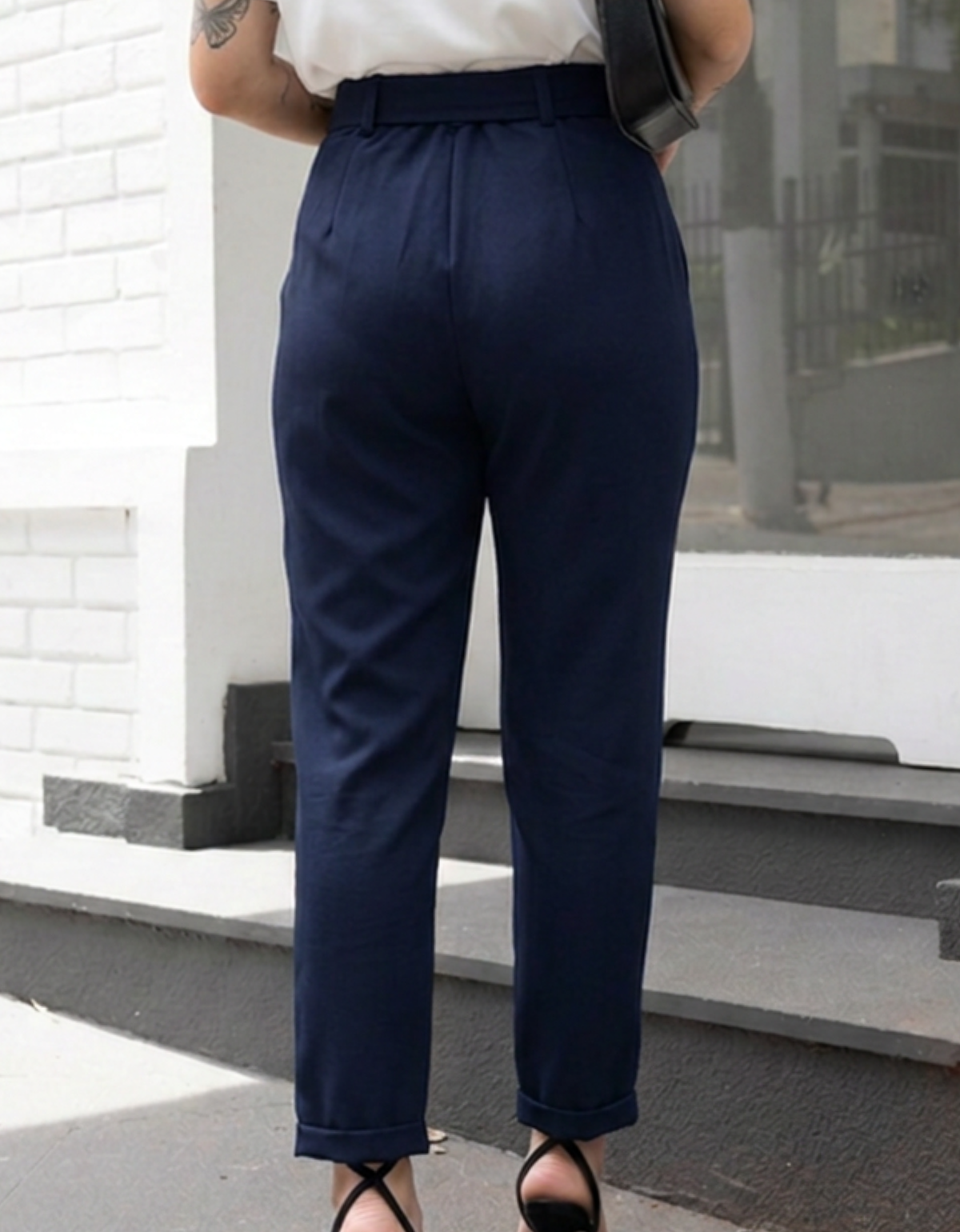 Calça Alfaiataria Cintura Alta Com Cinto Forrado