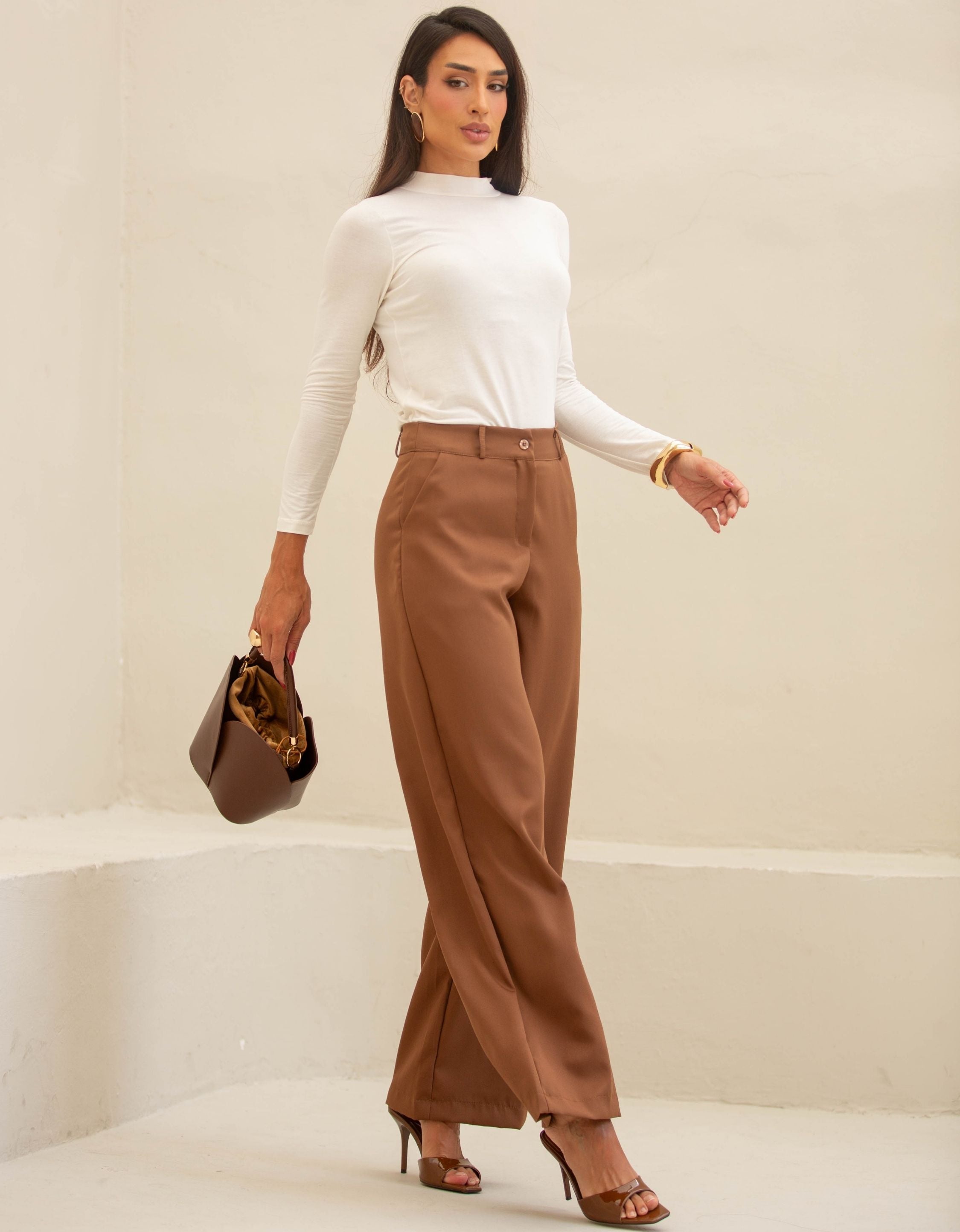 Calça Pantalona Alfaiataria Cintura Alta Elegante