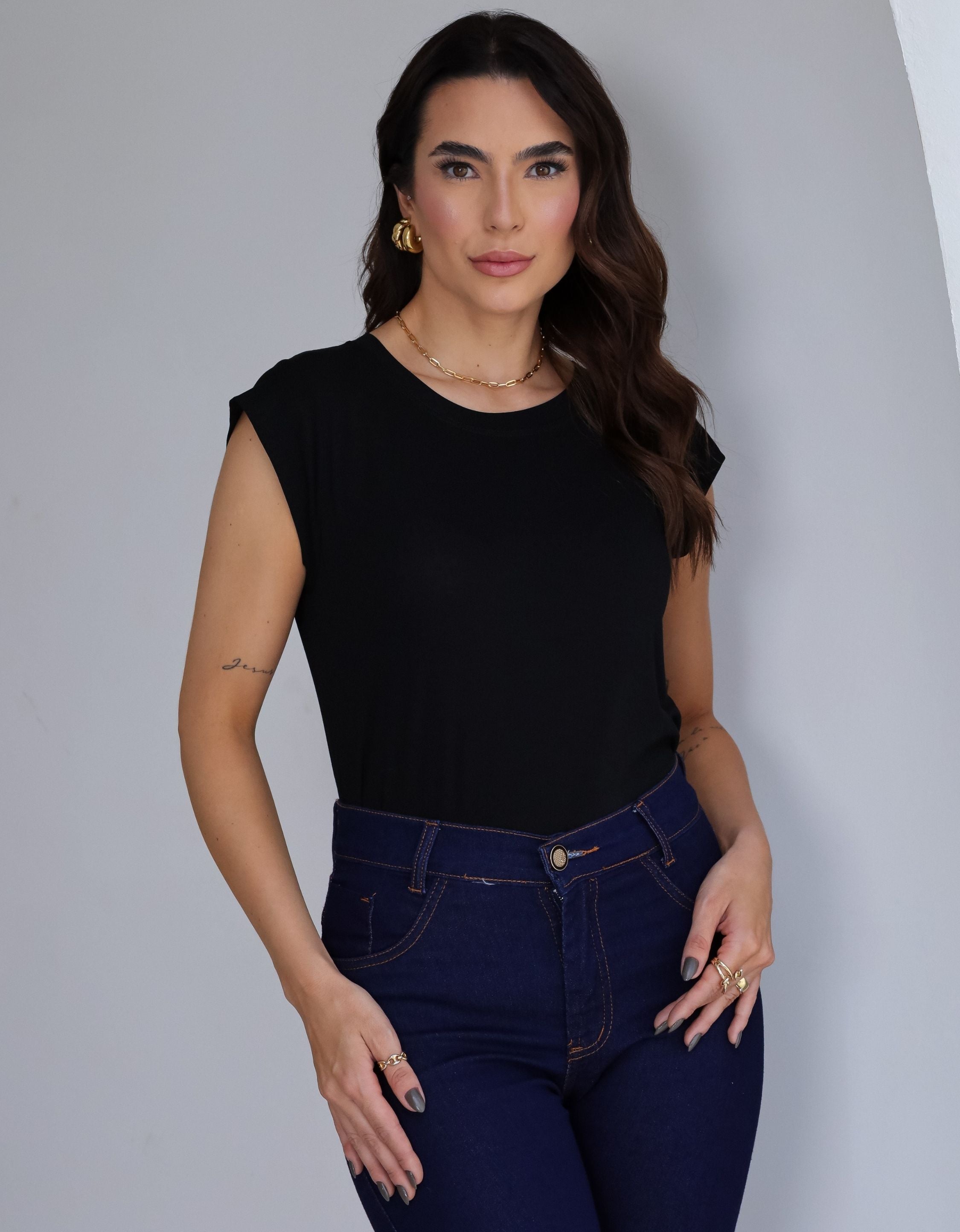 Blusa com Mangas em Malha de Viscose