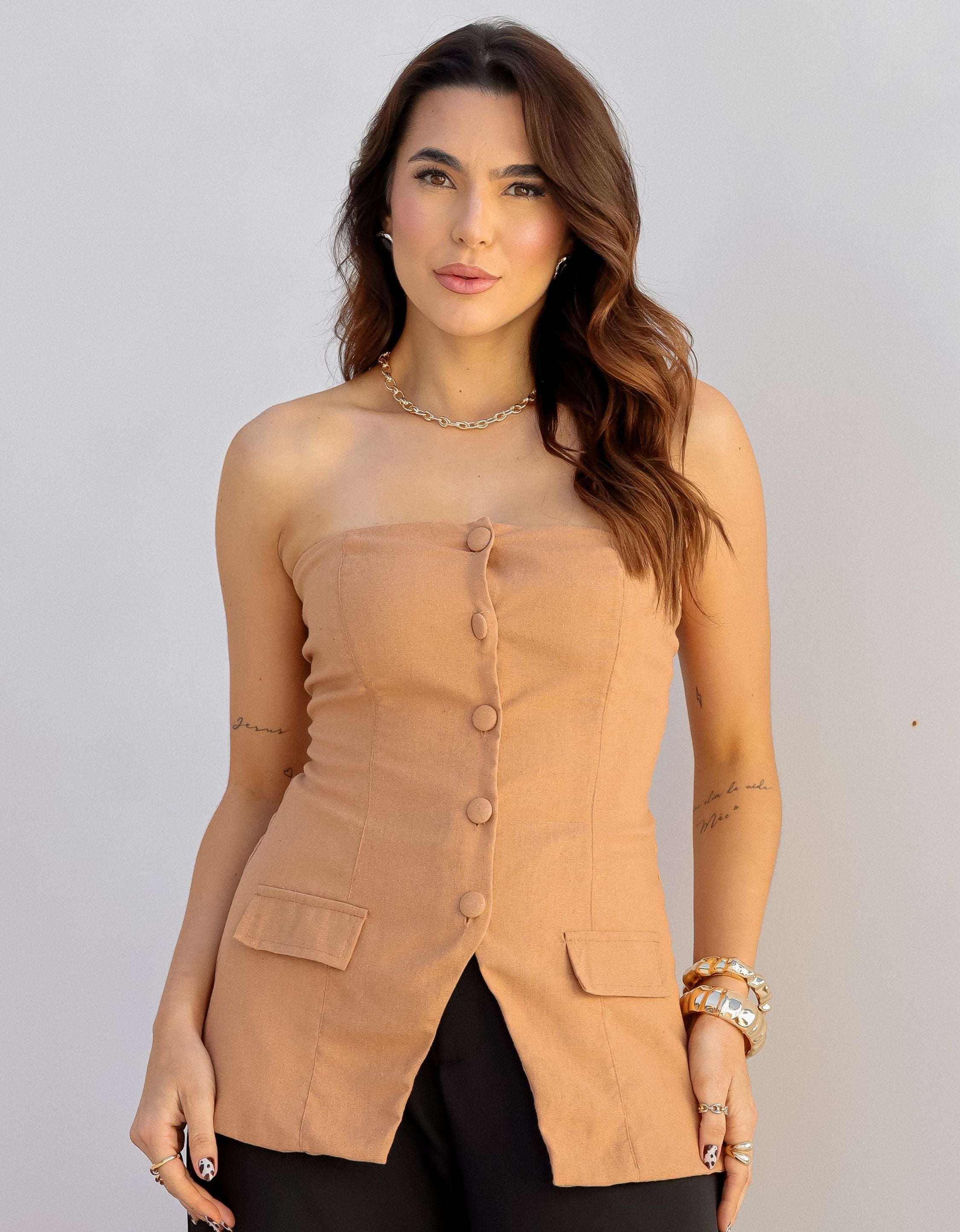 Blusa Tomara Que Caia em Linho