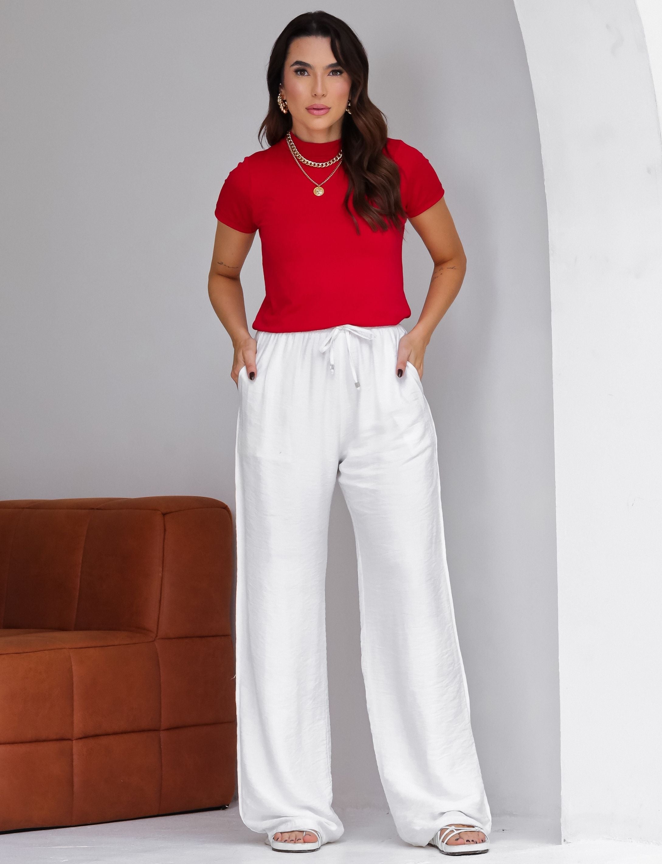 Blusa Gola Alta Com Mangas Malha de Viscose