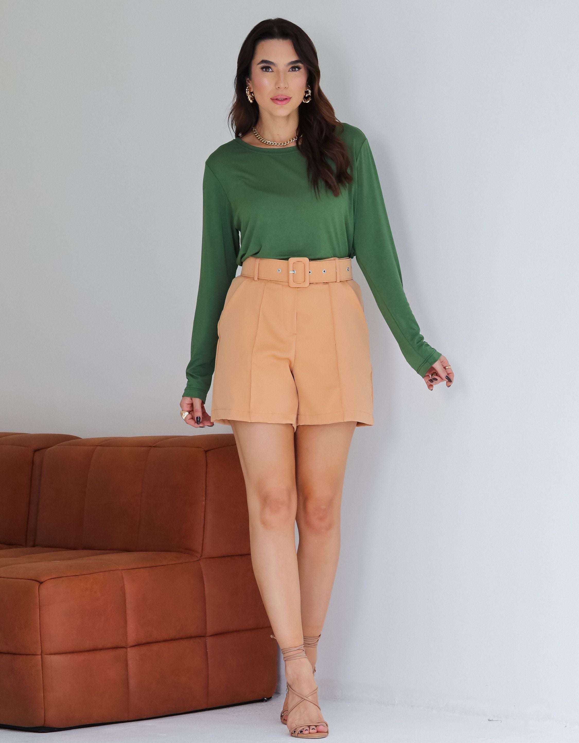 Blusa Malha de Viscose Gola Canoa Manga longa