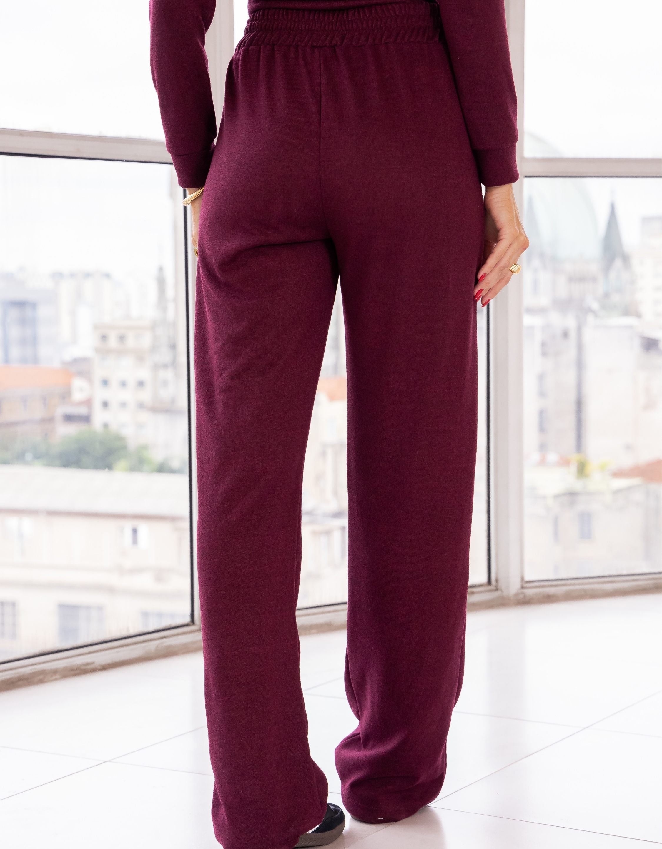 Conjunto Malha de Tricot Calça e Blusa Gola Alta