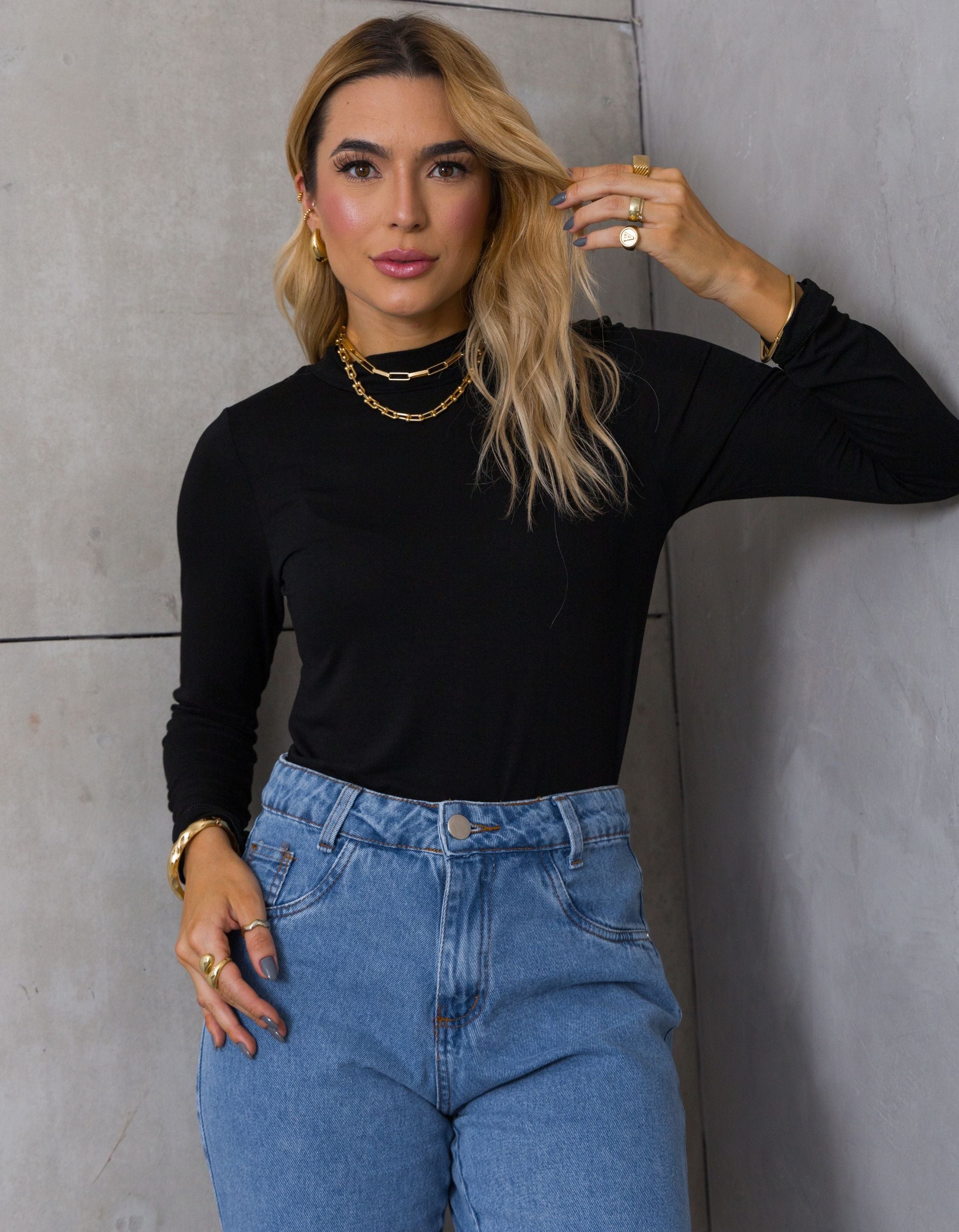Blusa Cacharrel Gola Alta Malha de Viscose