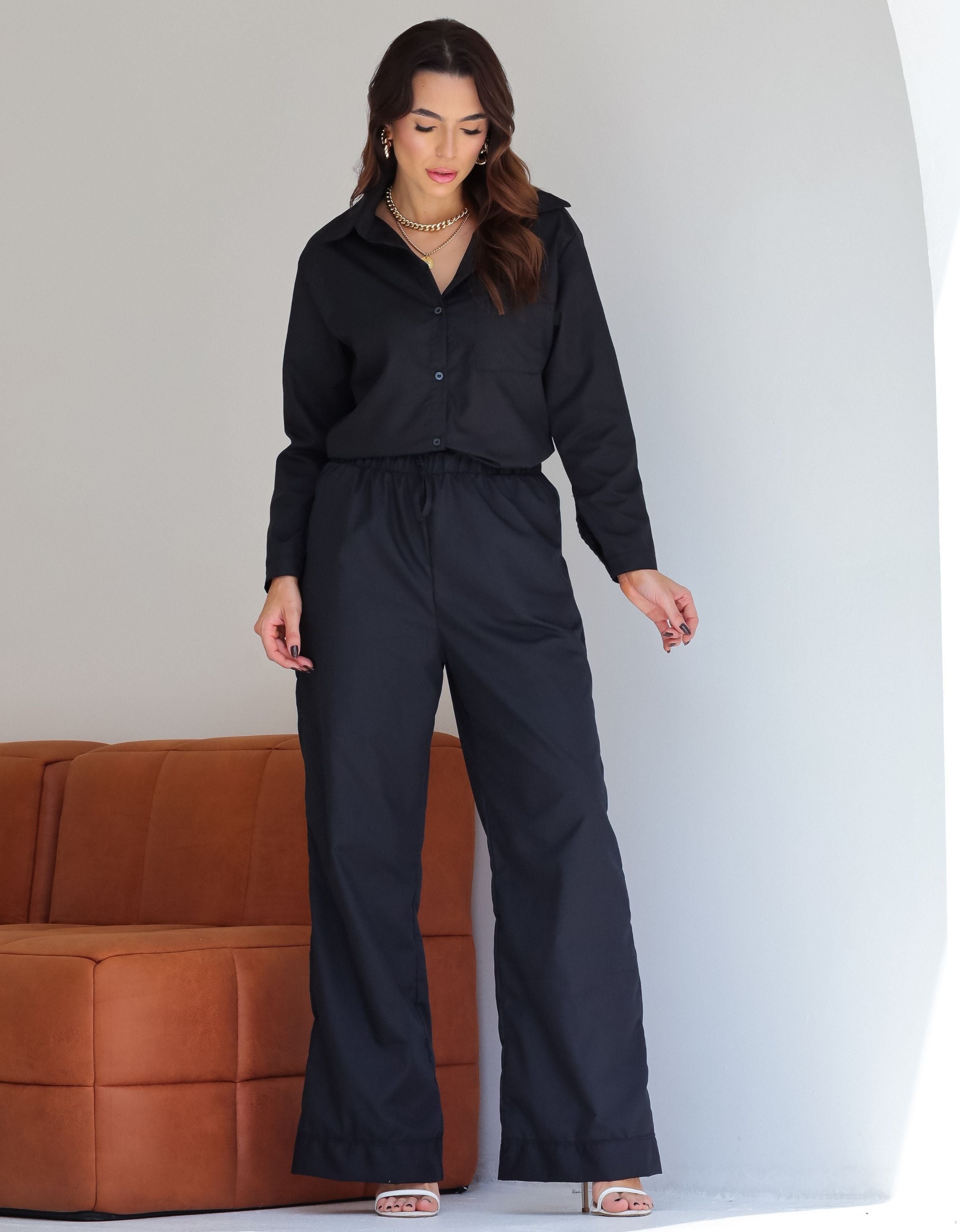 Conjunto Alfaiataria Camisa e Calça em Tricoline