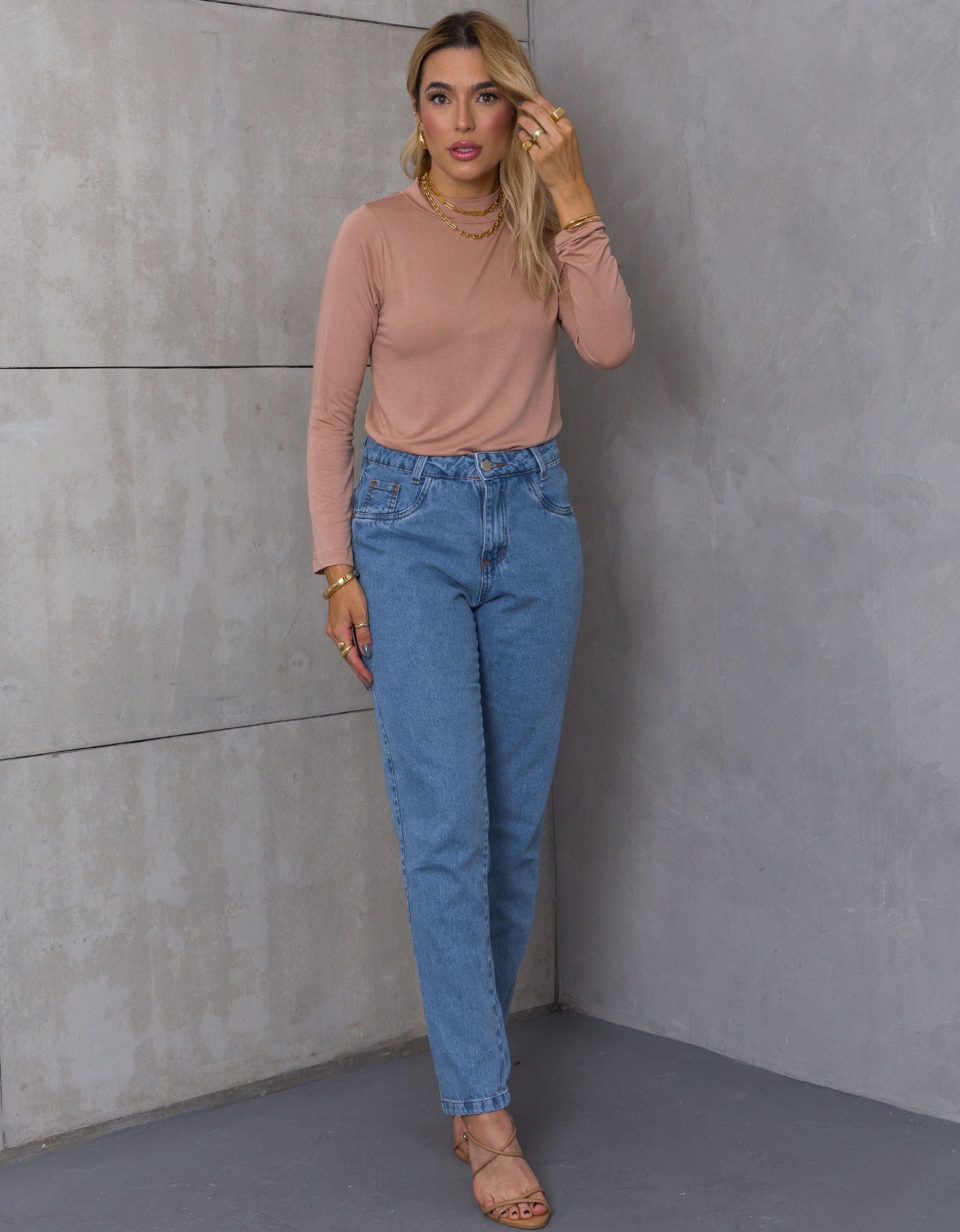 Blusa Cacharrel Gola Alta Malha de Viscose