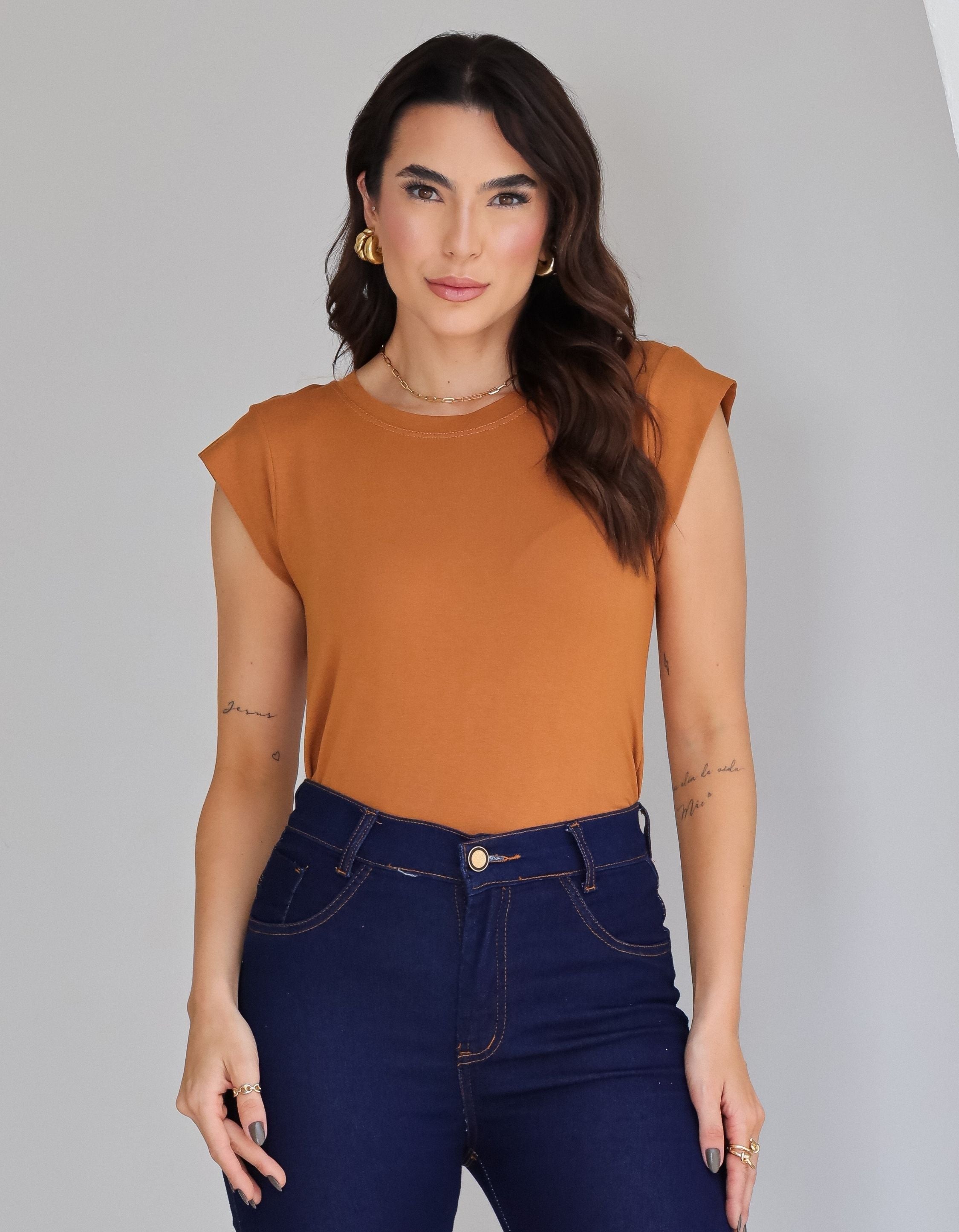 Blusa com Mangas em Malha de Viscose