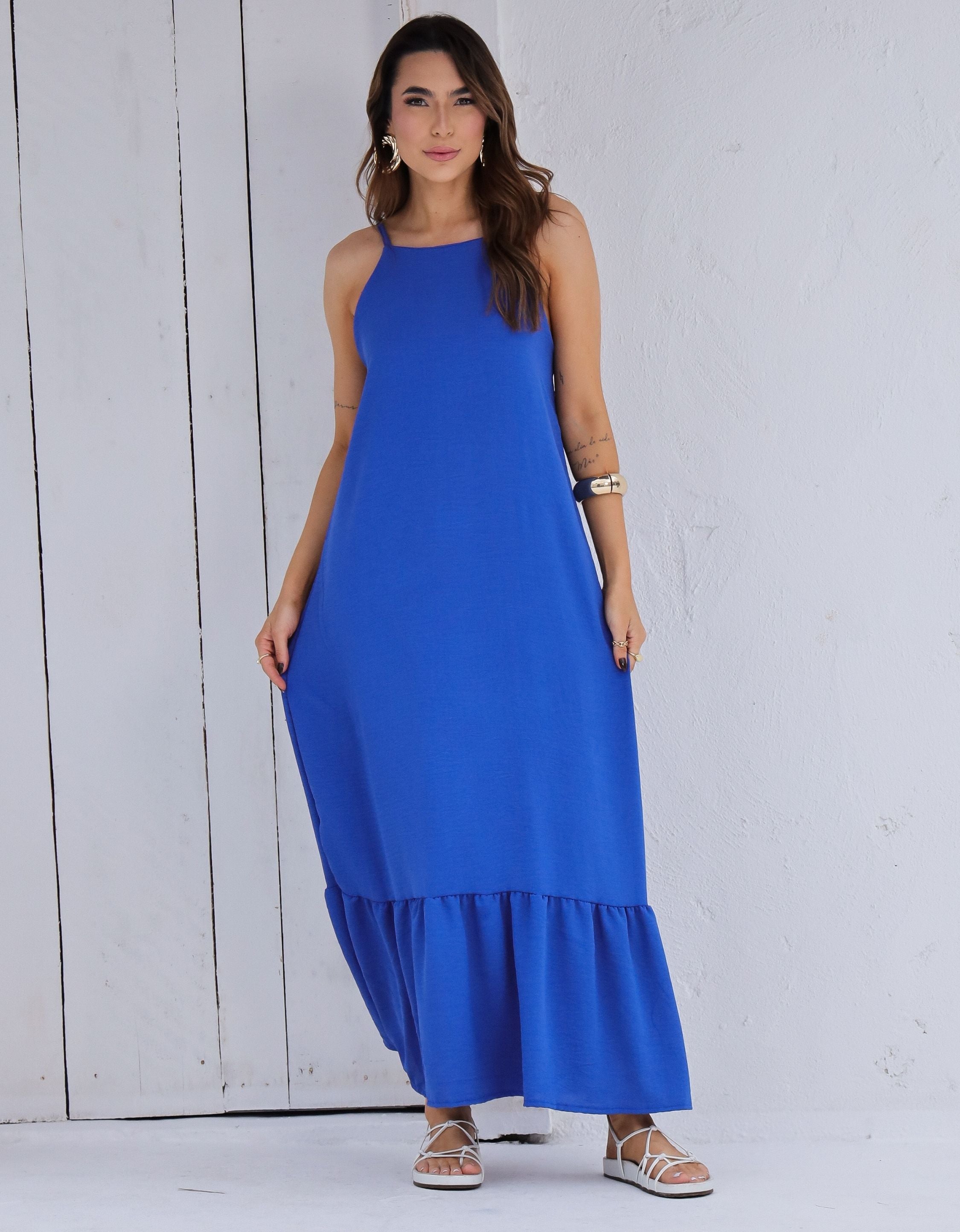 Vestido Longo em Crepe com Alças Reguláveis