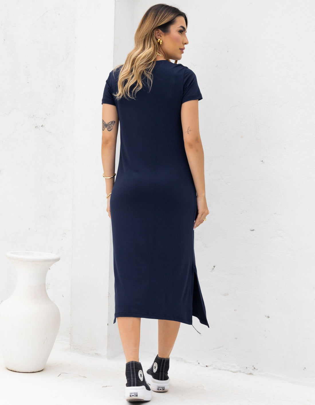 Vestido Malha de Viscose com Mangas e Gola V