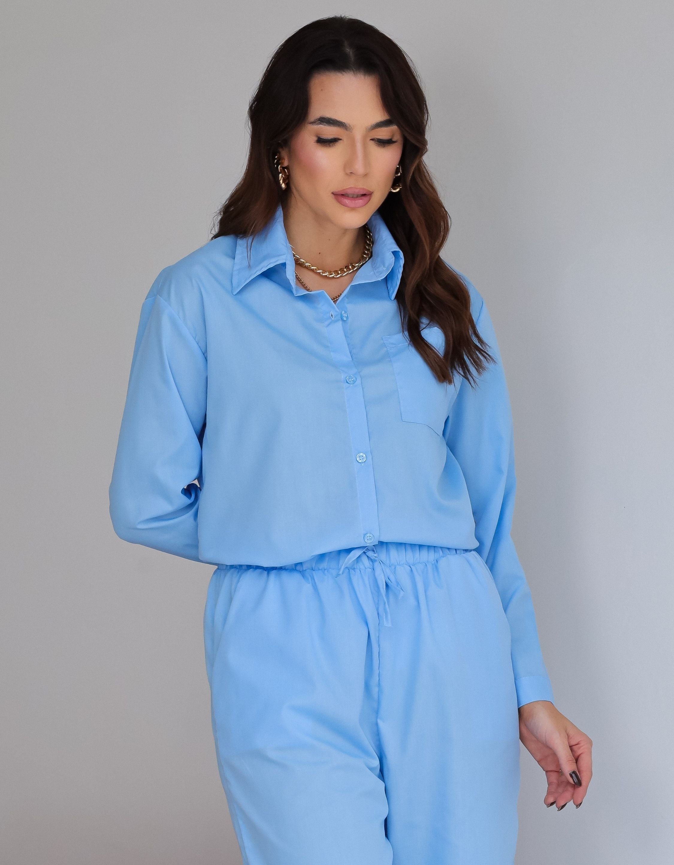 Conjunto Alfaiataria Camisa e Calça em Tricoline
