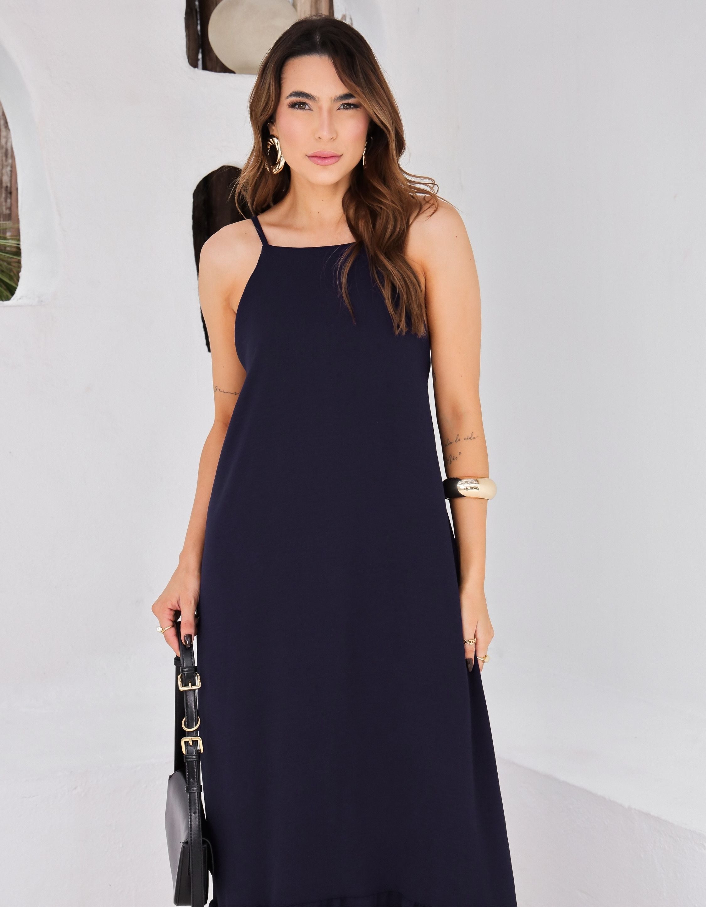 Vestido Longo em Crepe com Alças Reguláveis