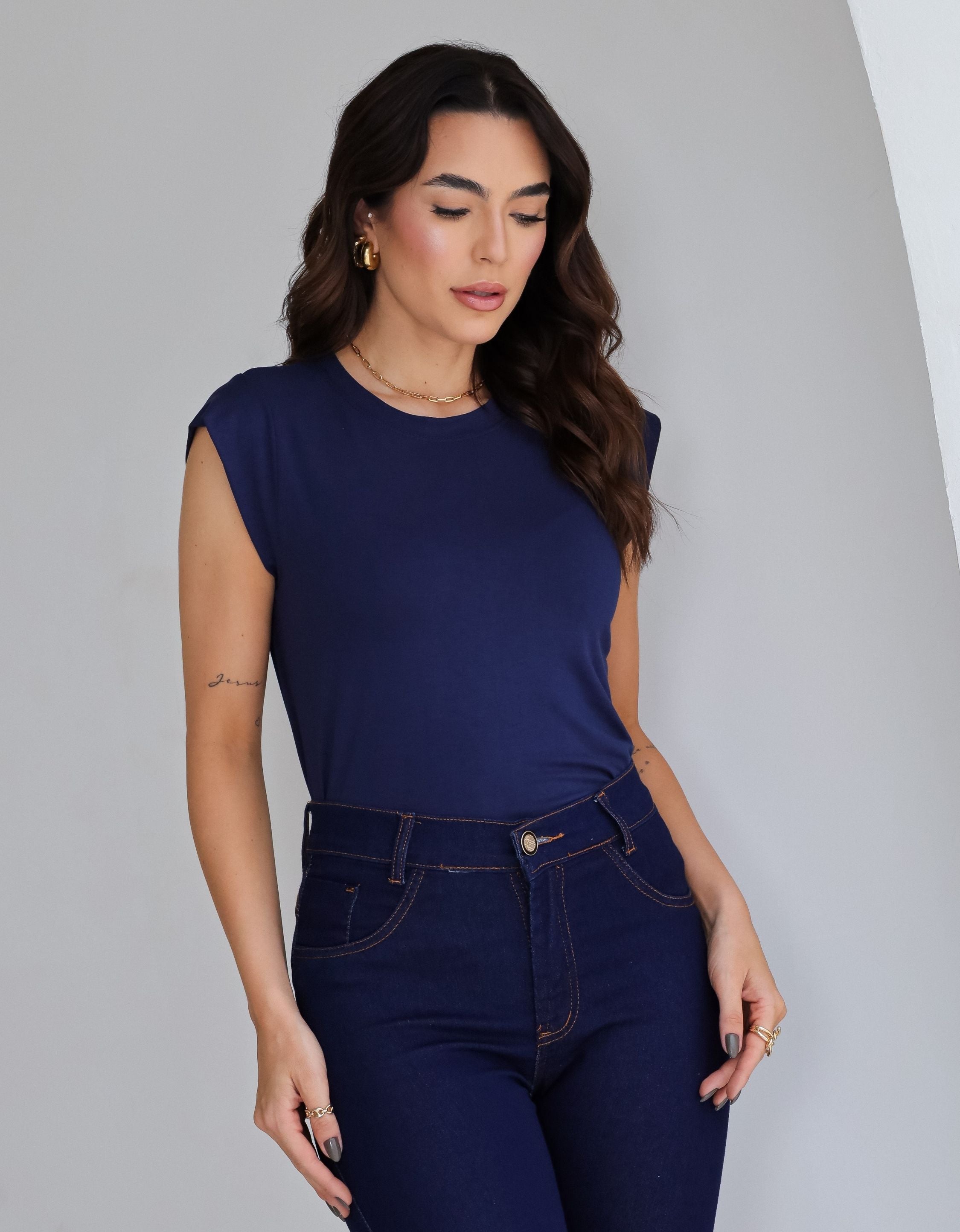 Blusa com Mangas em Malha de Viscose