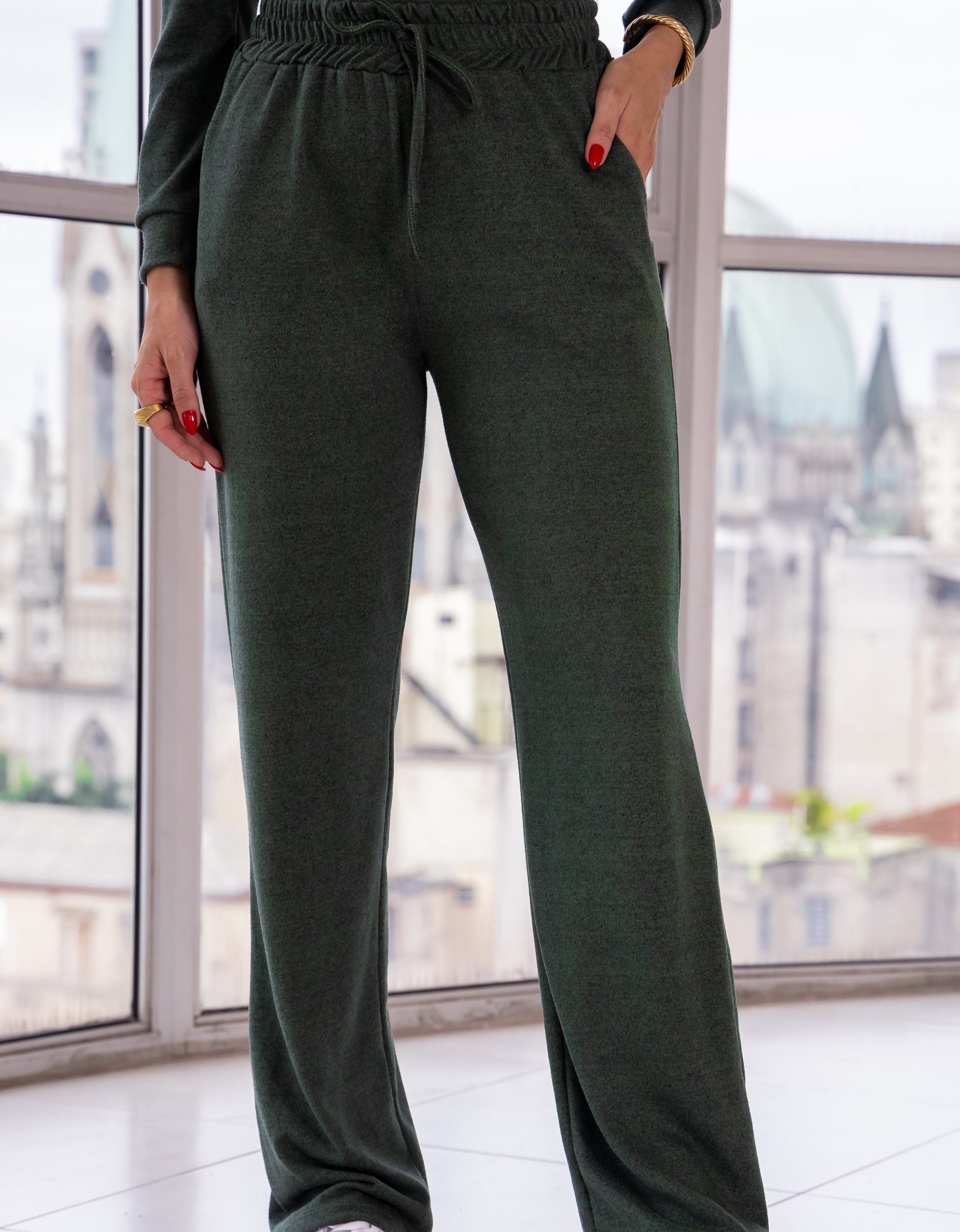 Conjunto Malha de Tricot Calça e Blusa Gola Alta