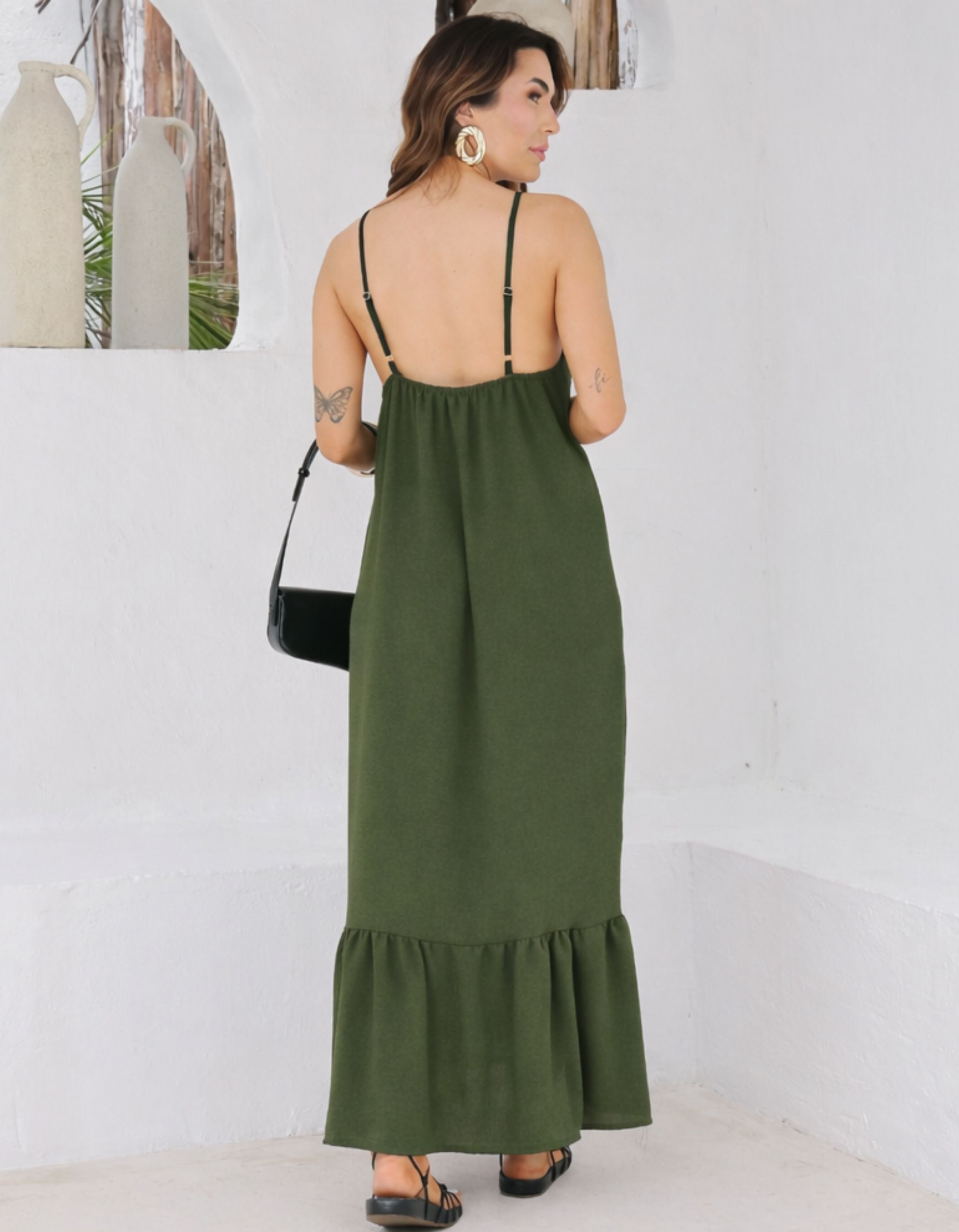 Vestido Longo em Crepe com Alças Reguláveis