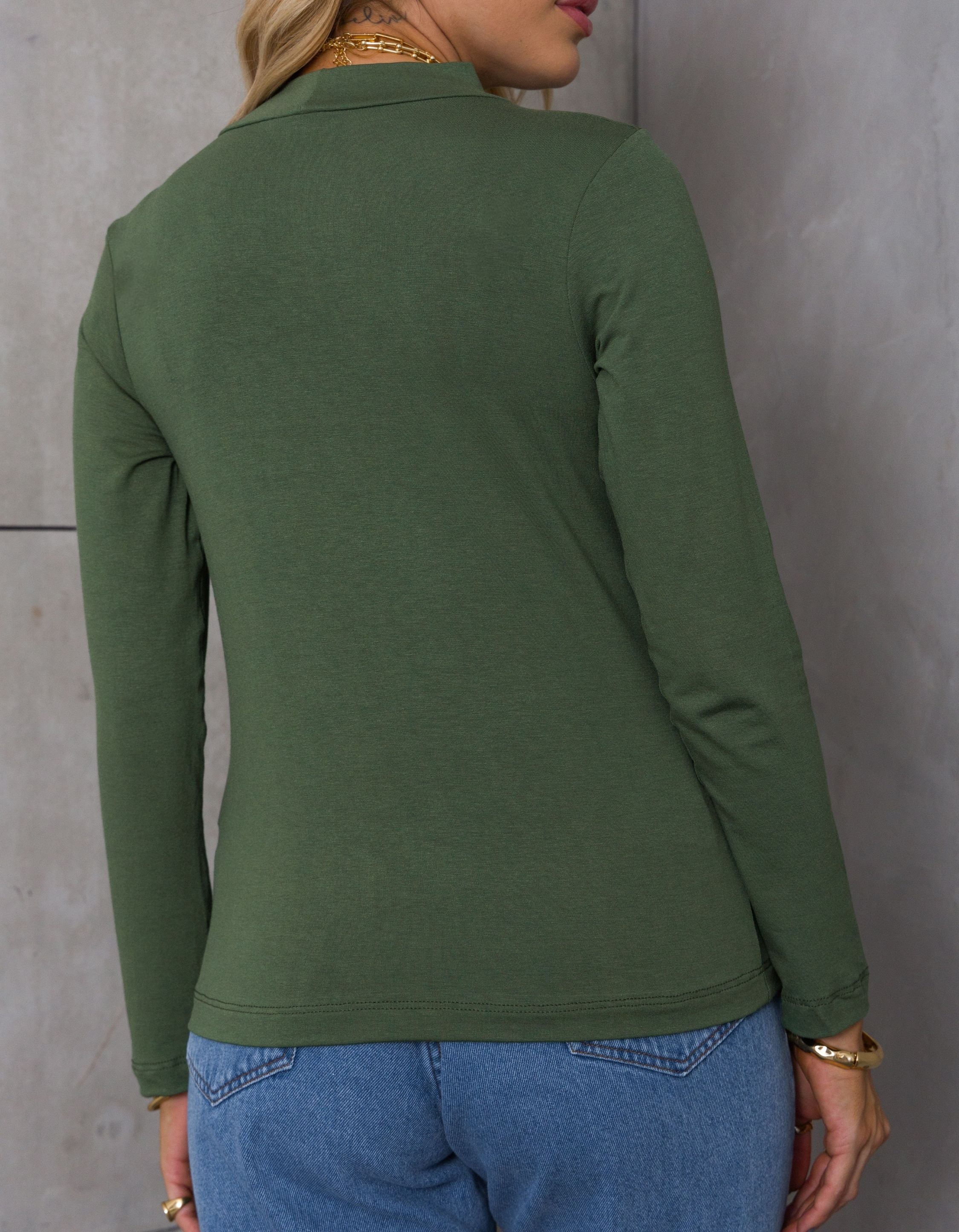 Blusa Cacharrel Gola Alta Malha de Viscose