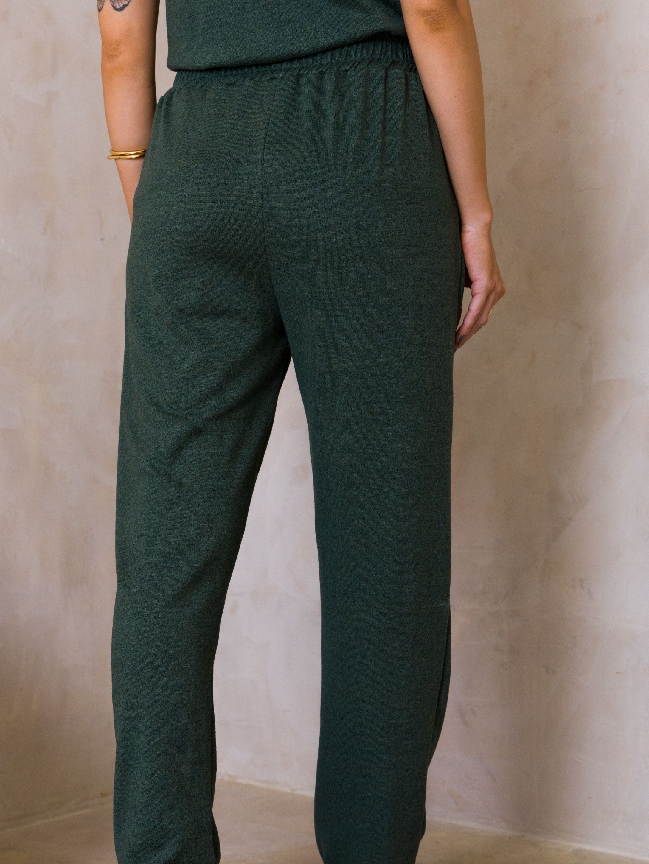 Conjunto Malha de Tricot Três Peças