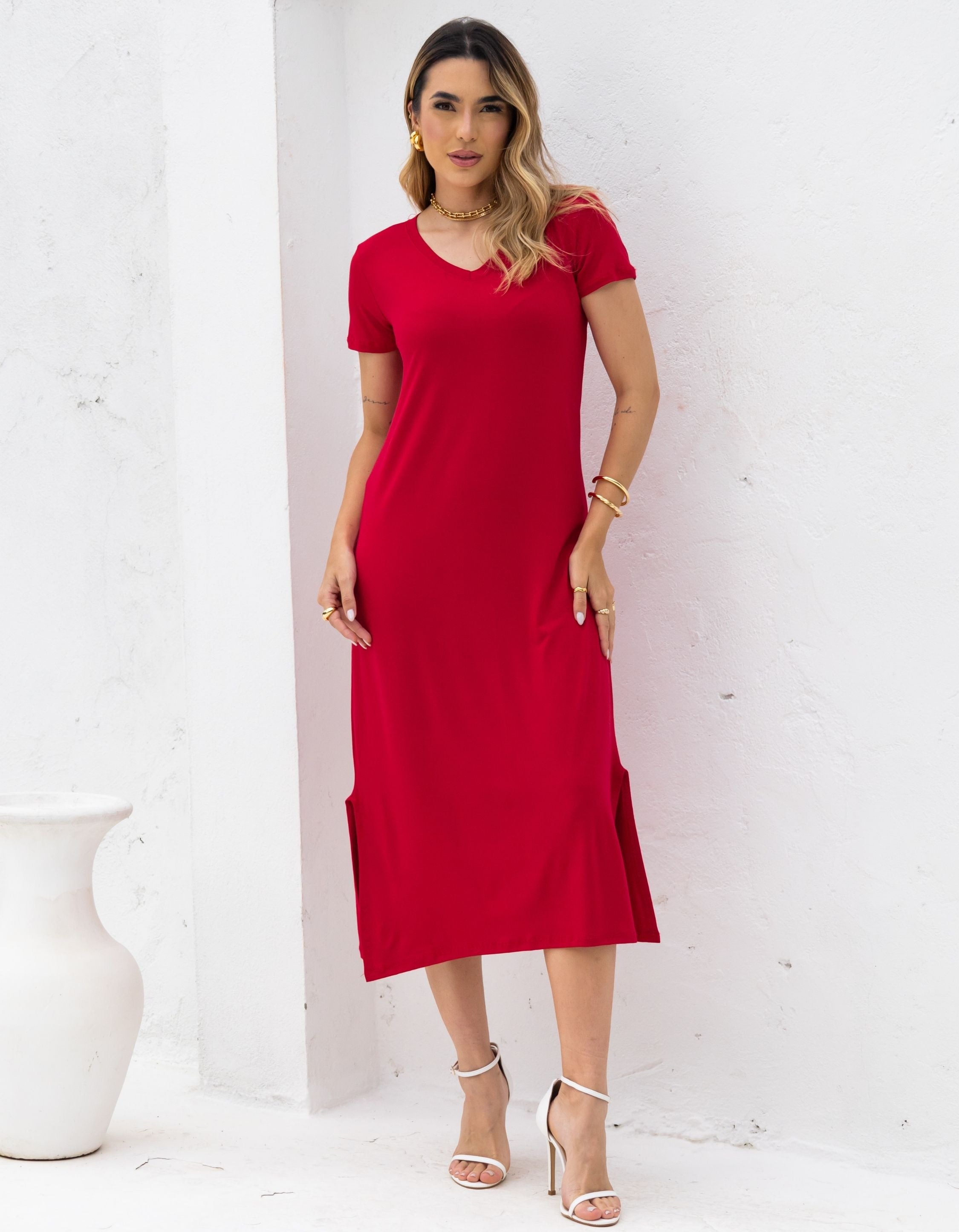 Vestido Midi Malha de Viscose com Mangas e Gola V