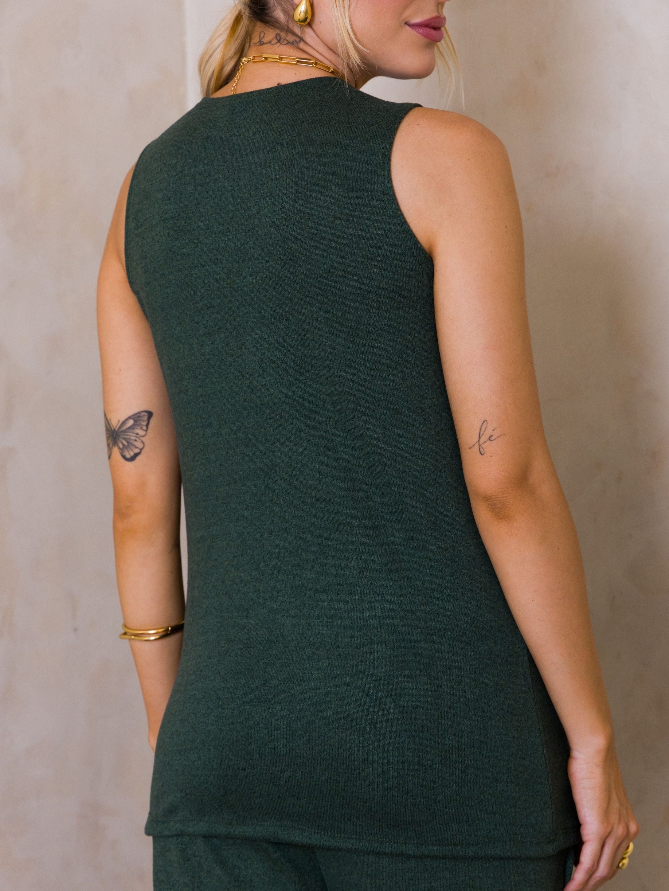 Conjunto Malha de Tricot Três Peças